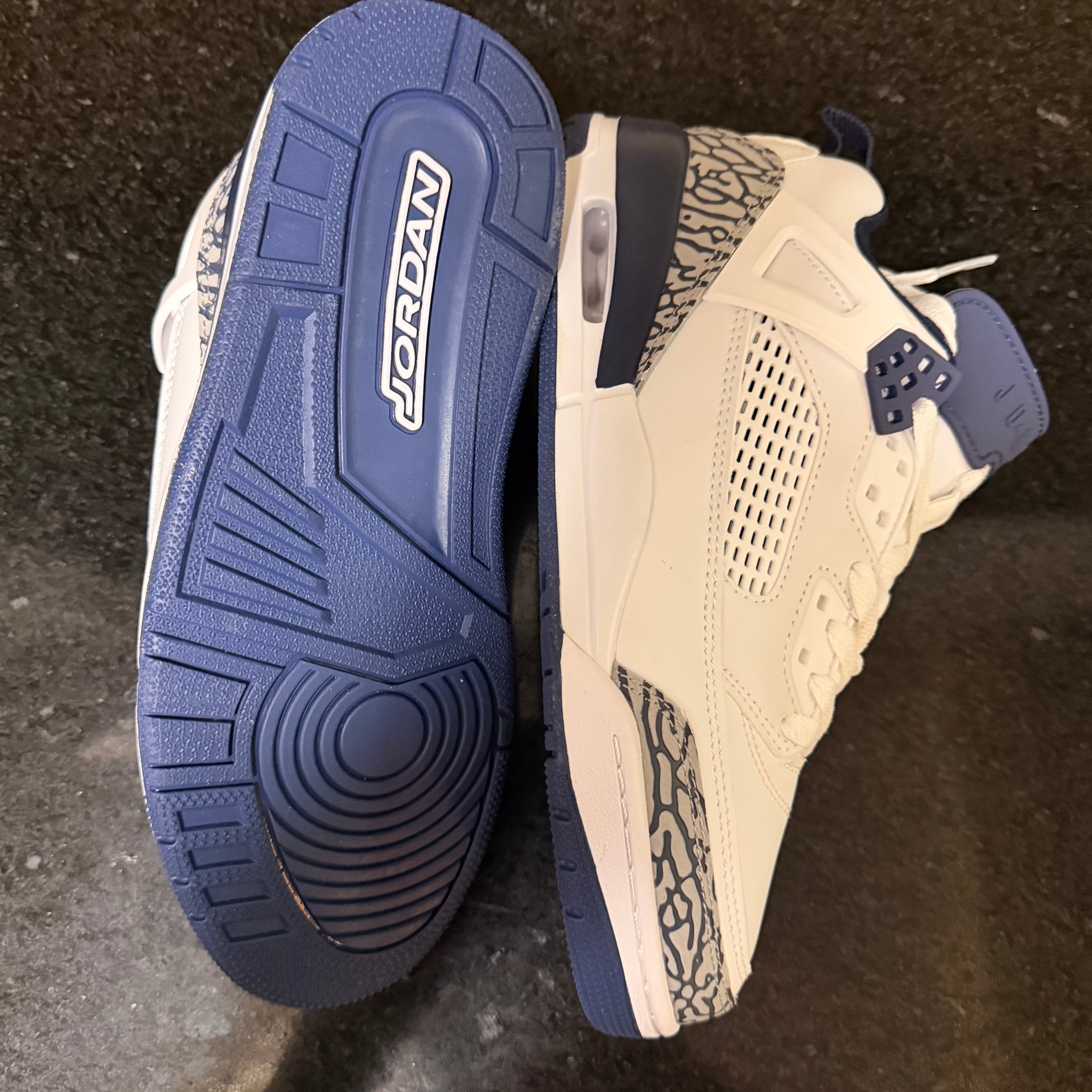 Spizike Obsidean