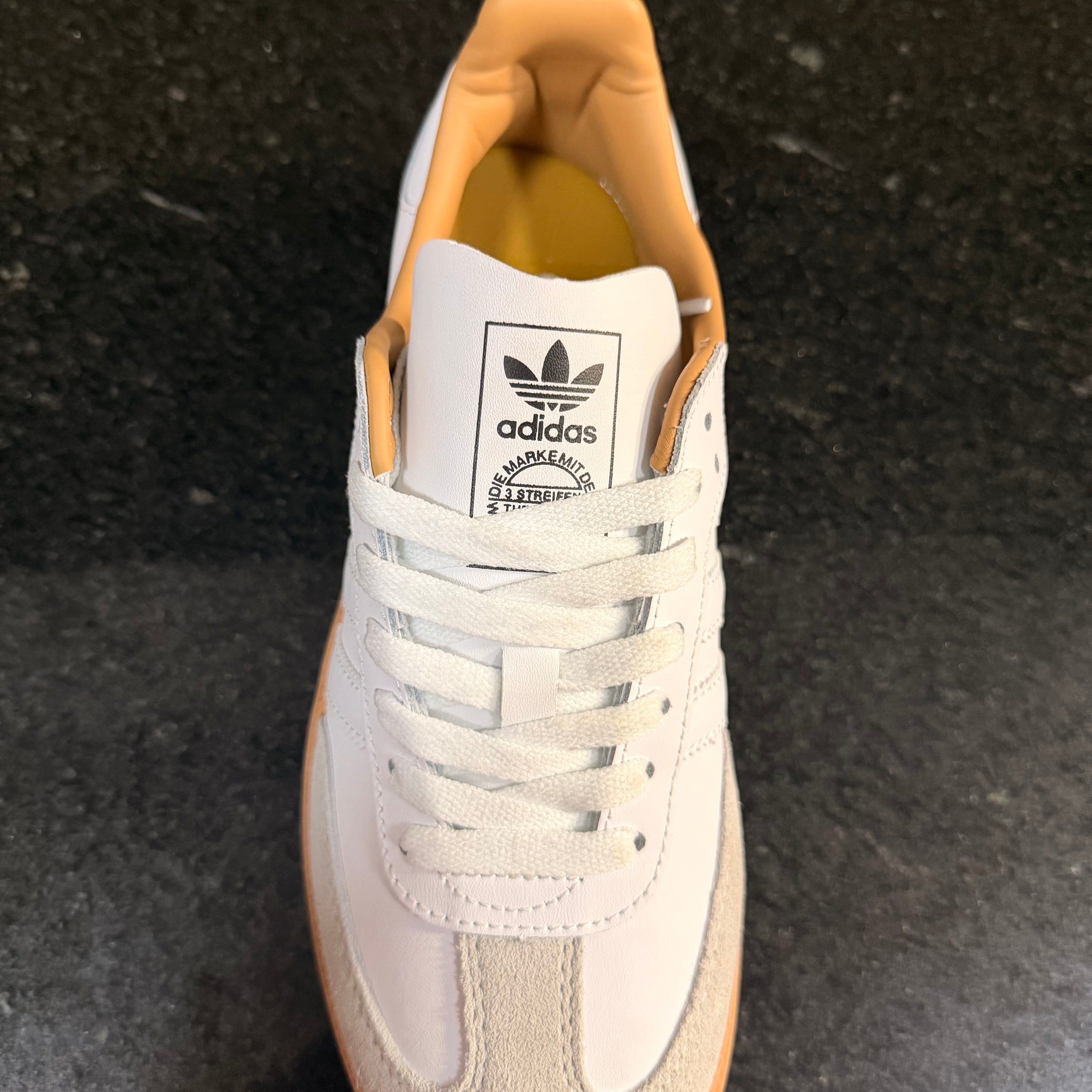 Samba White Italy