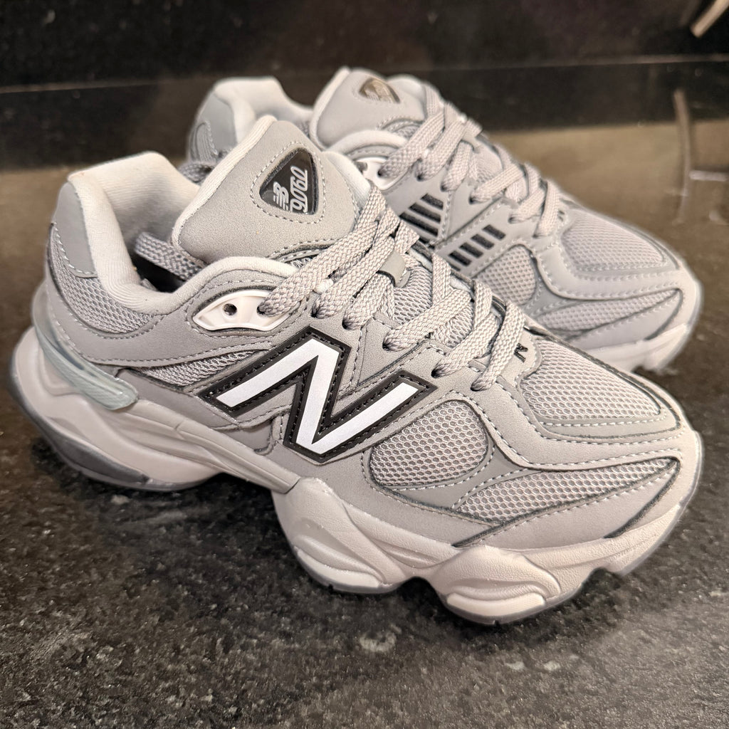 NB 9060 Smoke