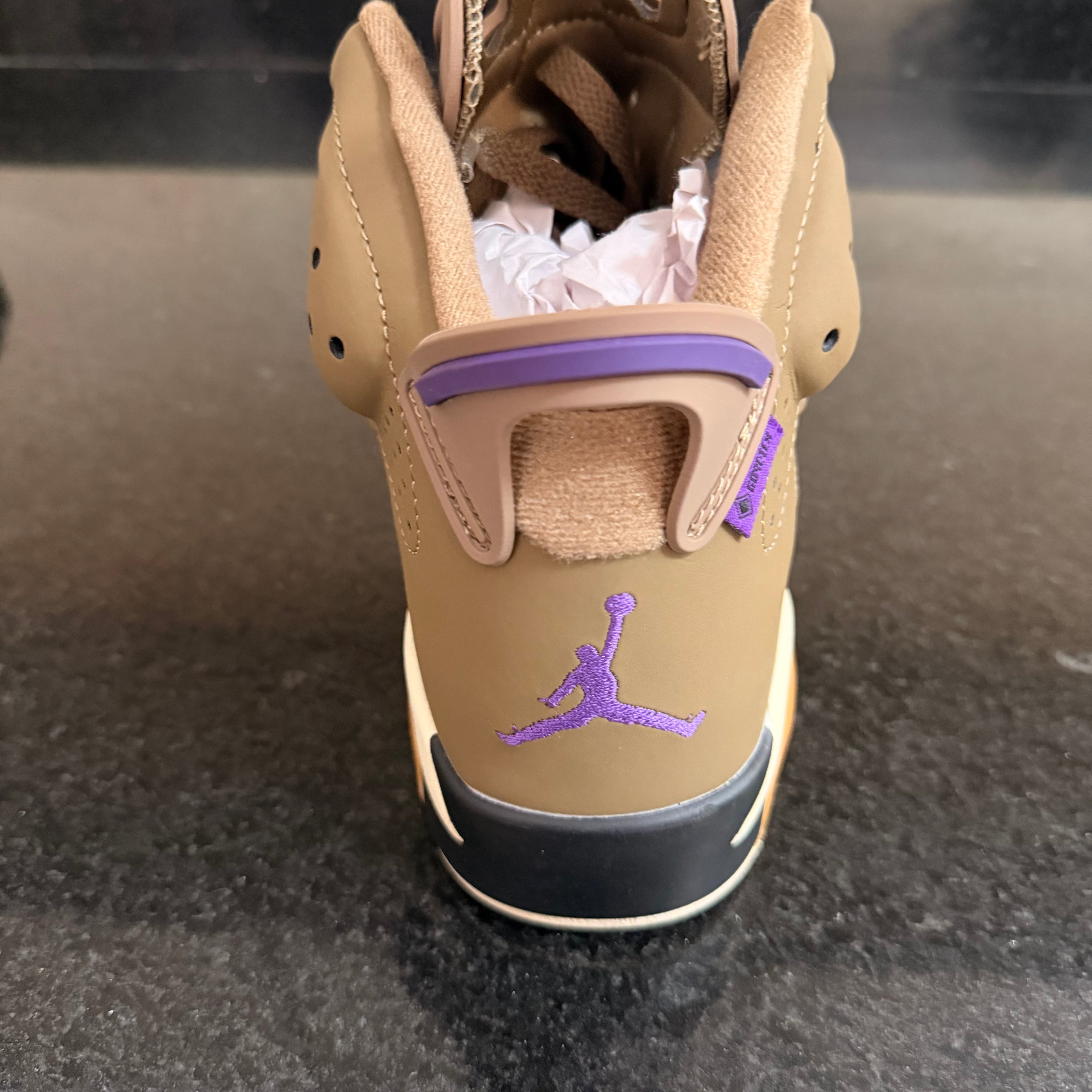 Retro 6 Gore-Tex