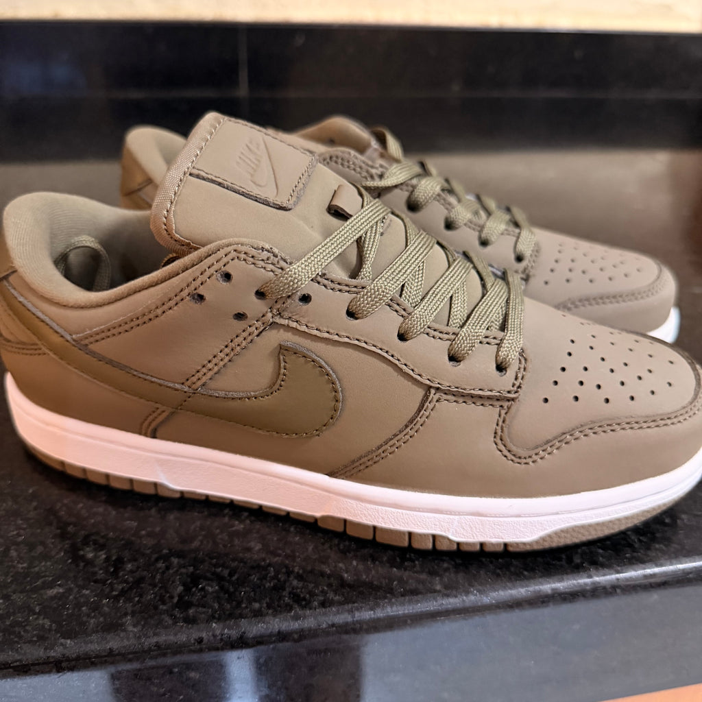 Dunk Low Neural Olive