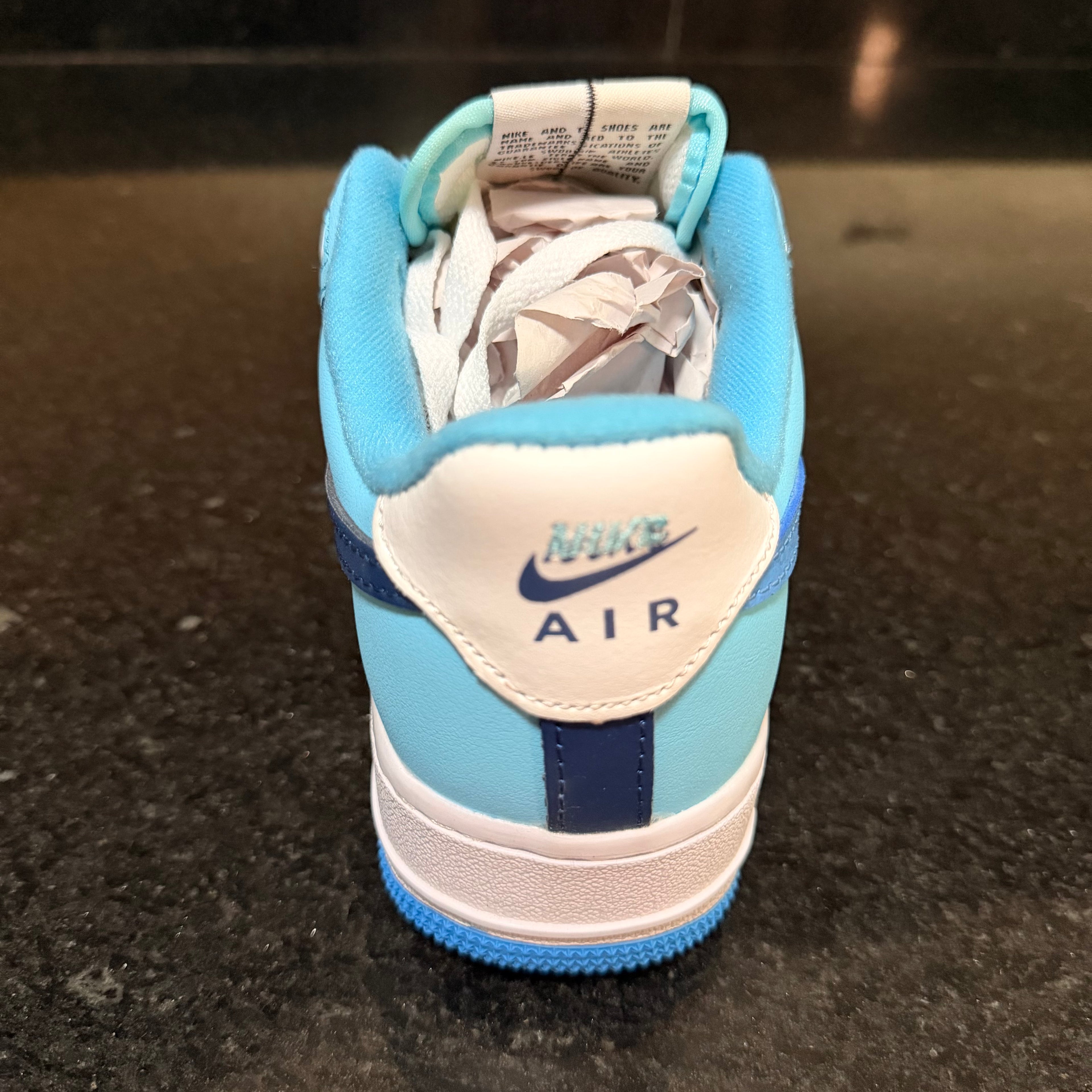 AF1 Universitary Blue