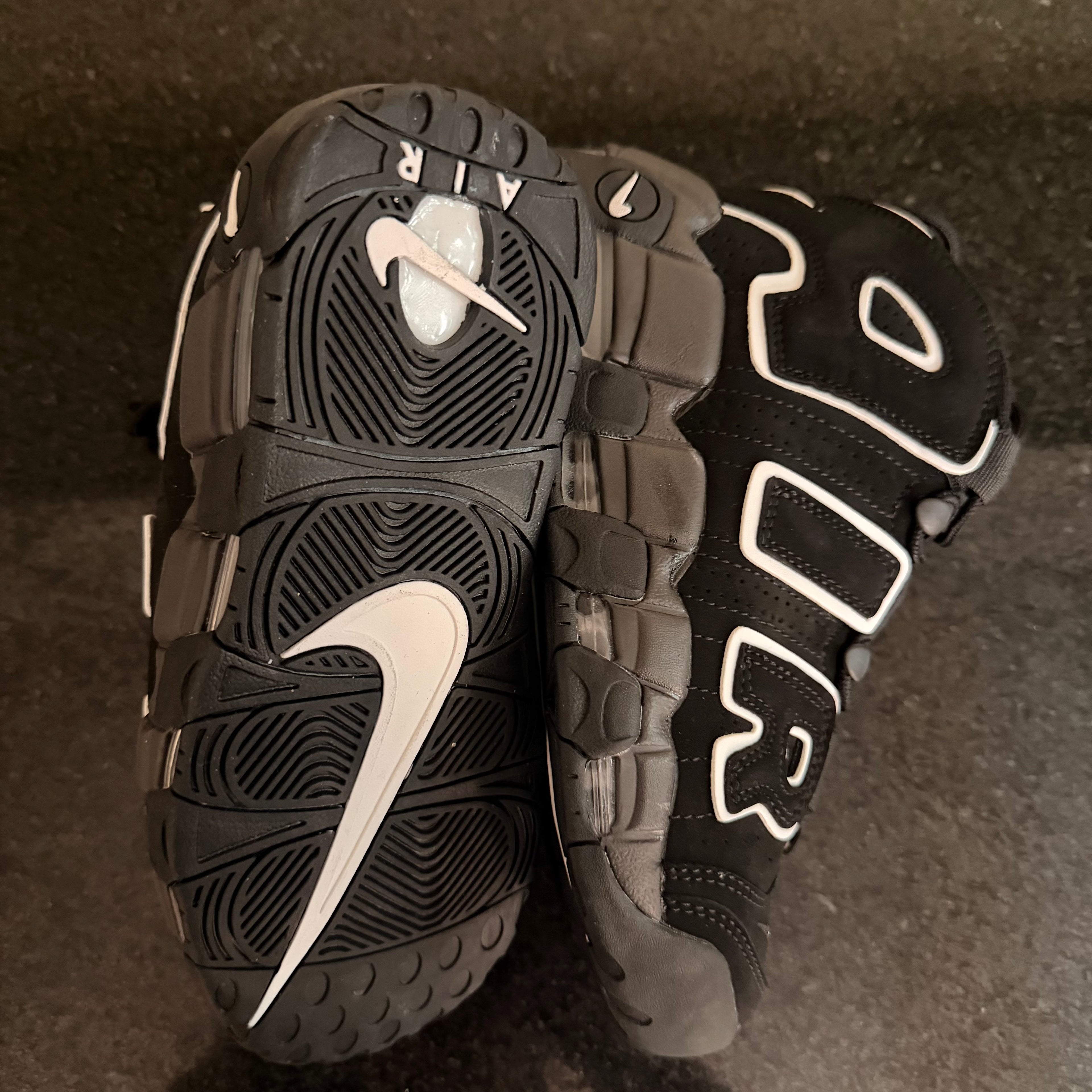 Up Tempo Black
