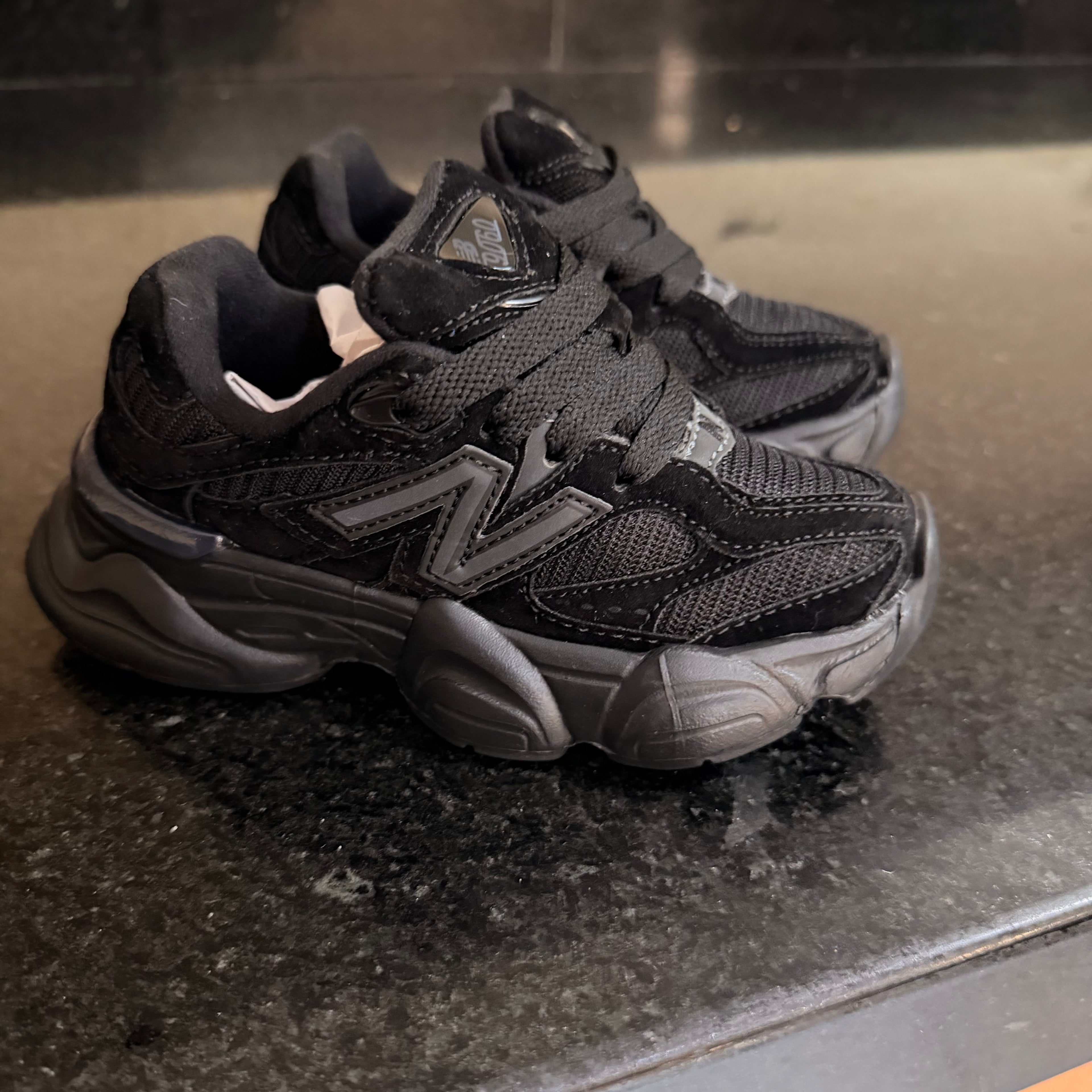 KIDS 9060 Black