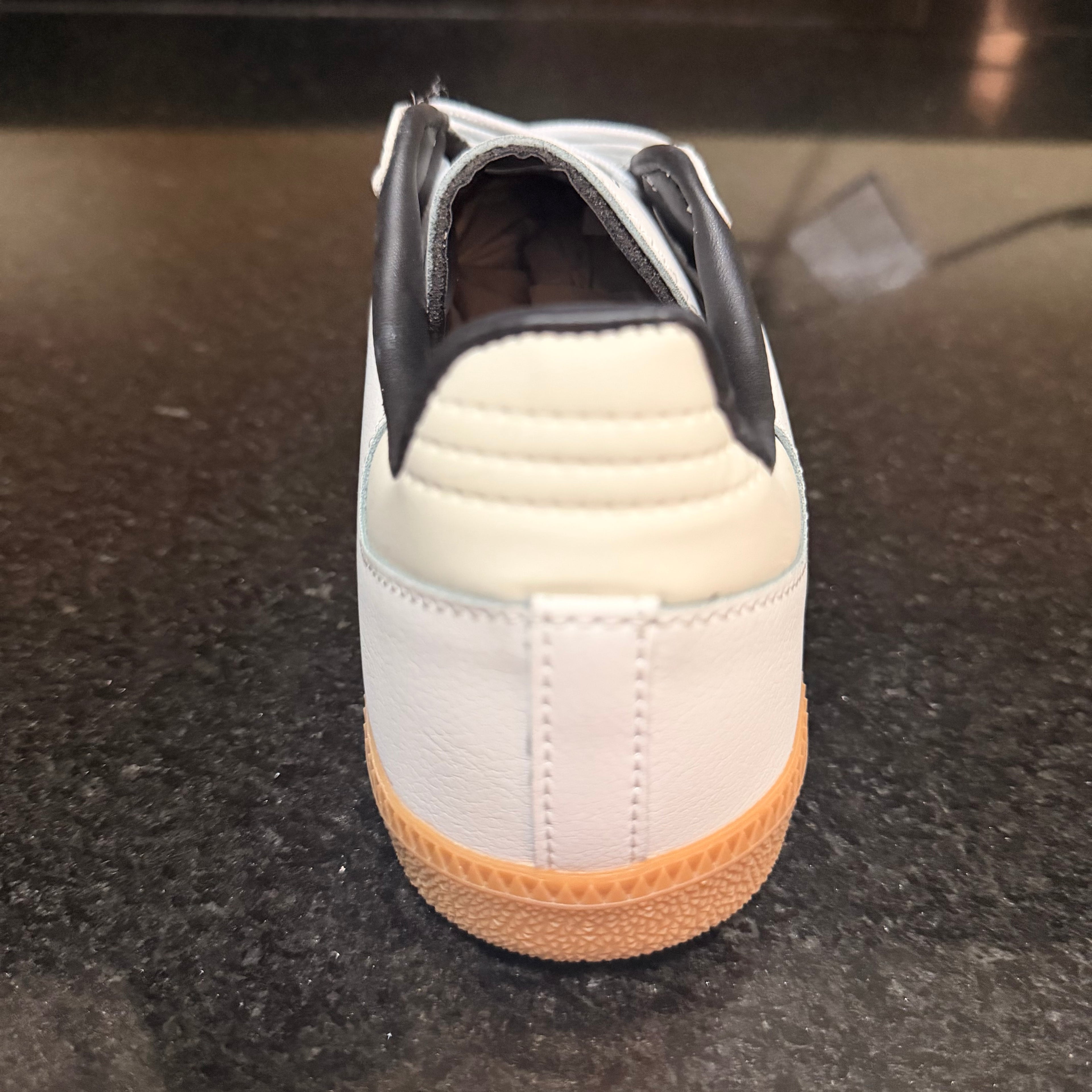 Samba Off White