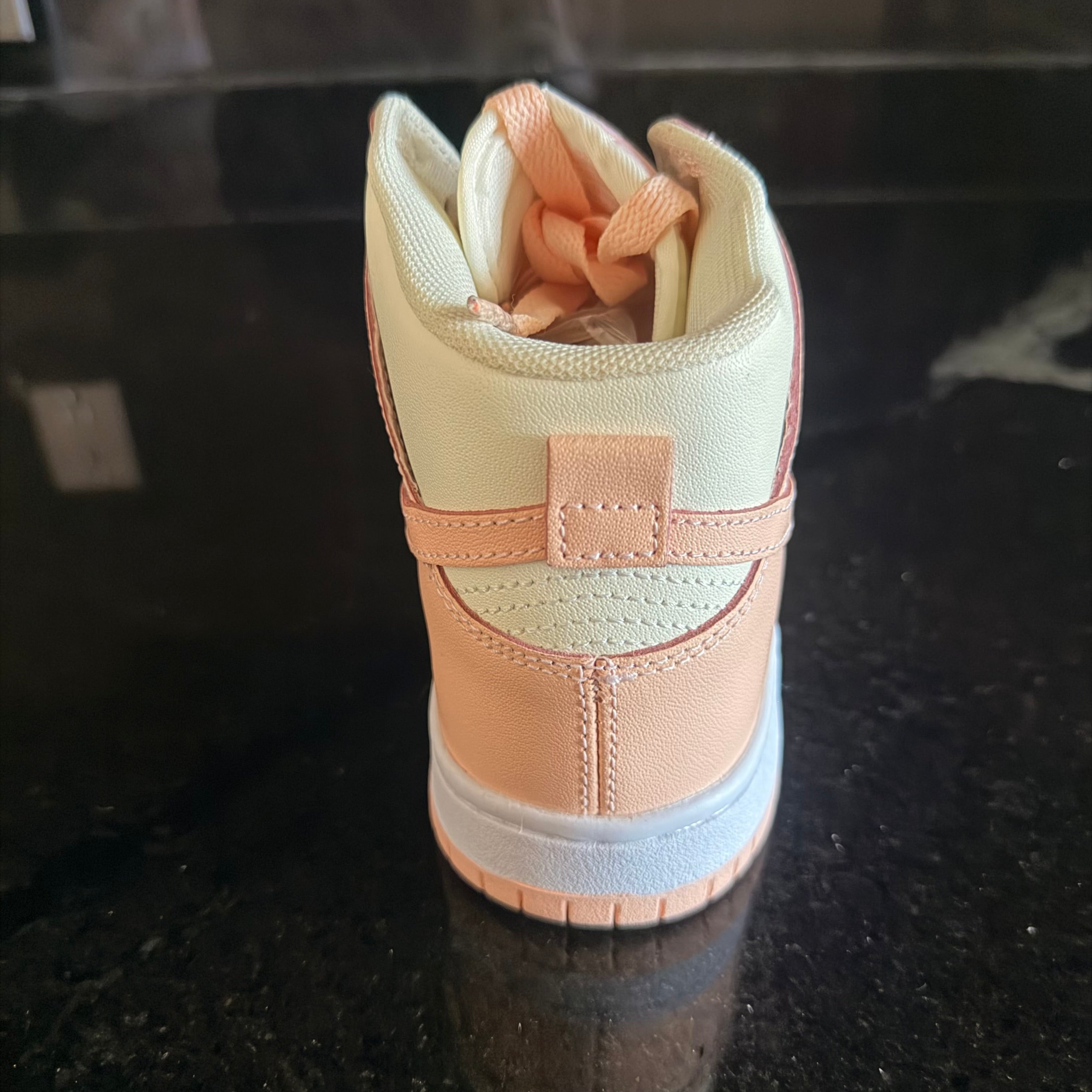 Dunk Bota Whisper