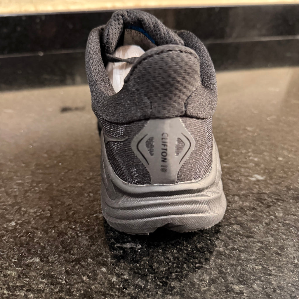 Hoka Clifton 10 Black