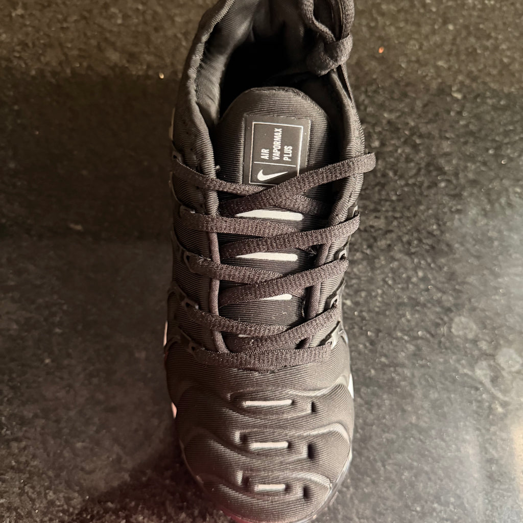 Vapor Plus Black & White