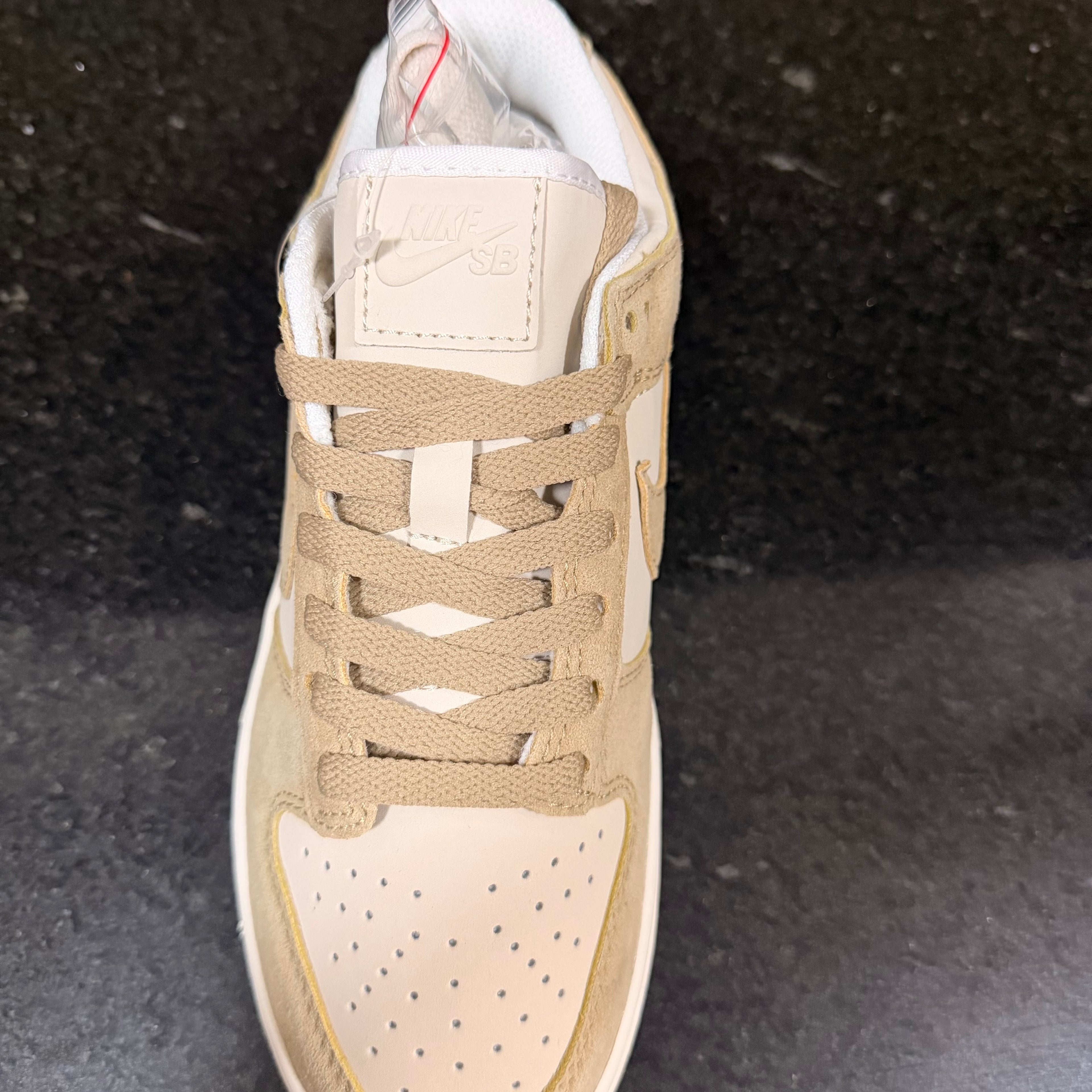 Dunk Low Sanddrift