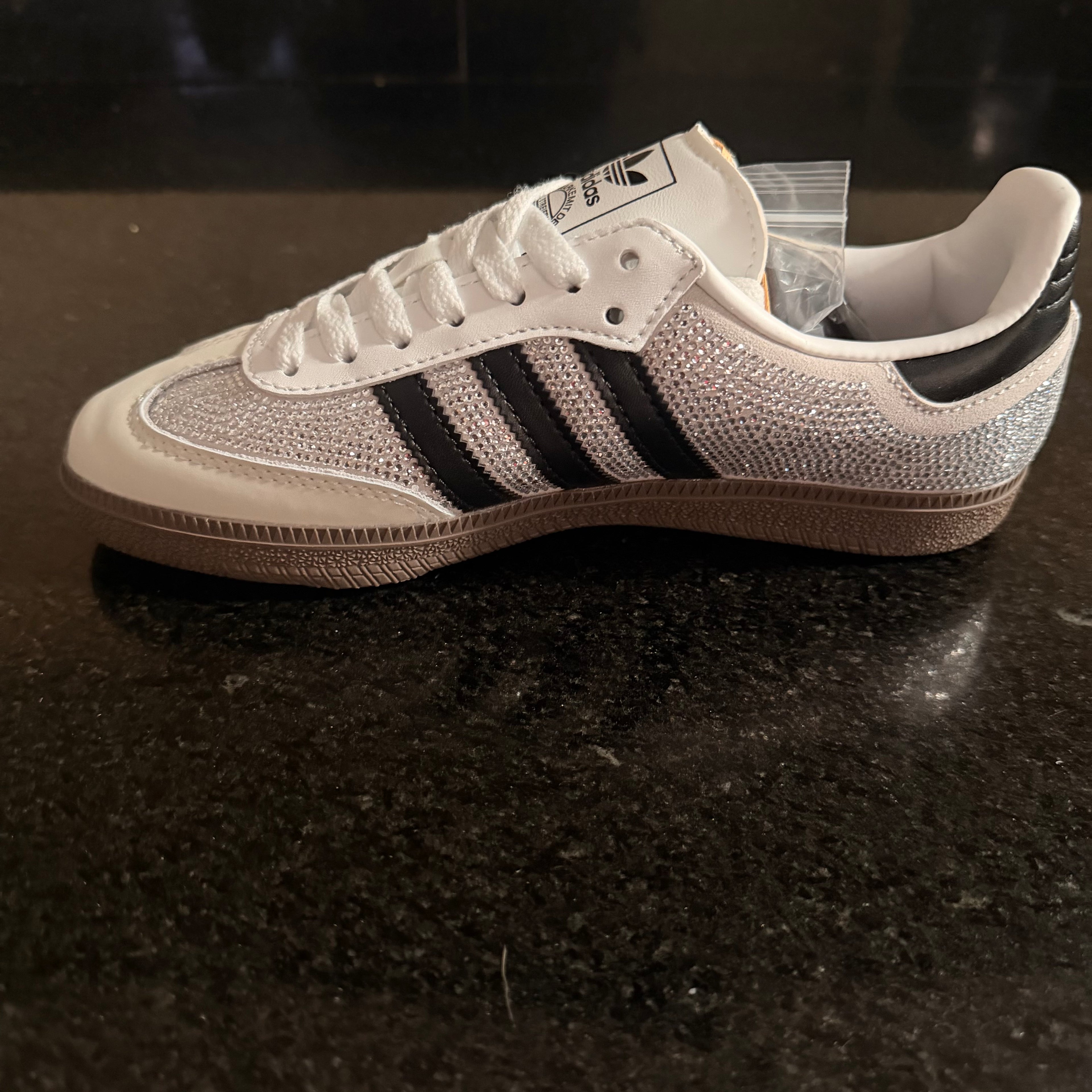 Samba Crystal White