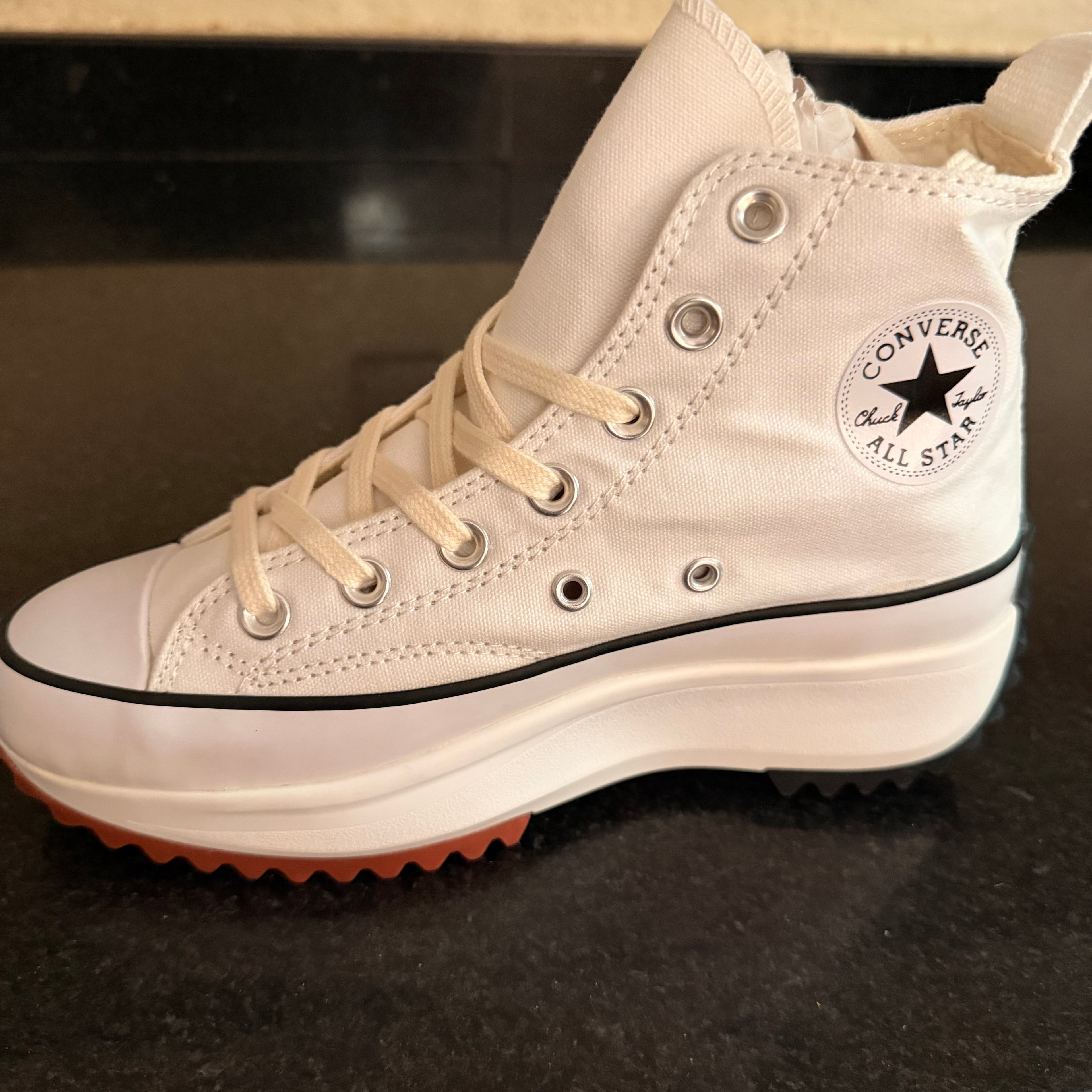 Converse Run Star Mid White