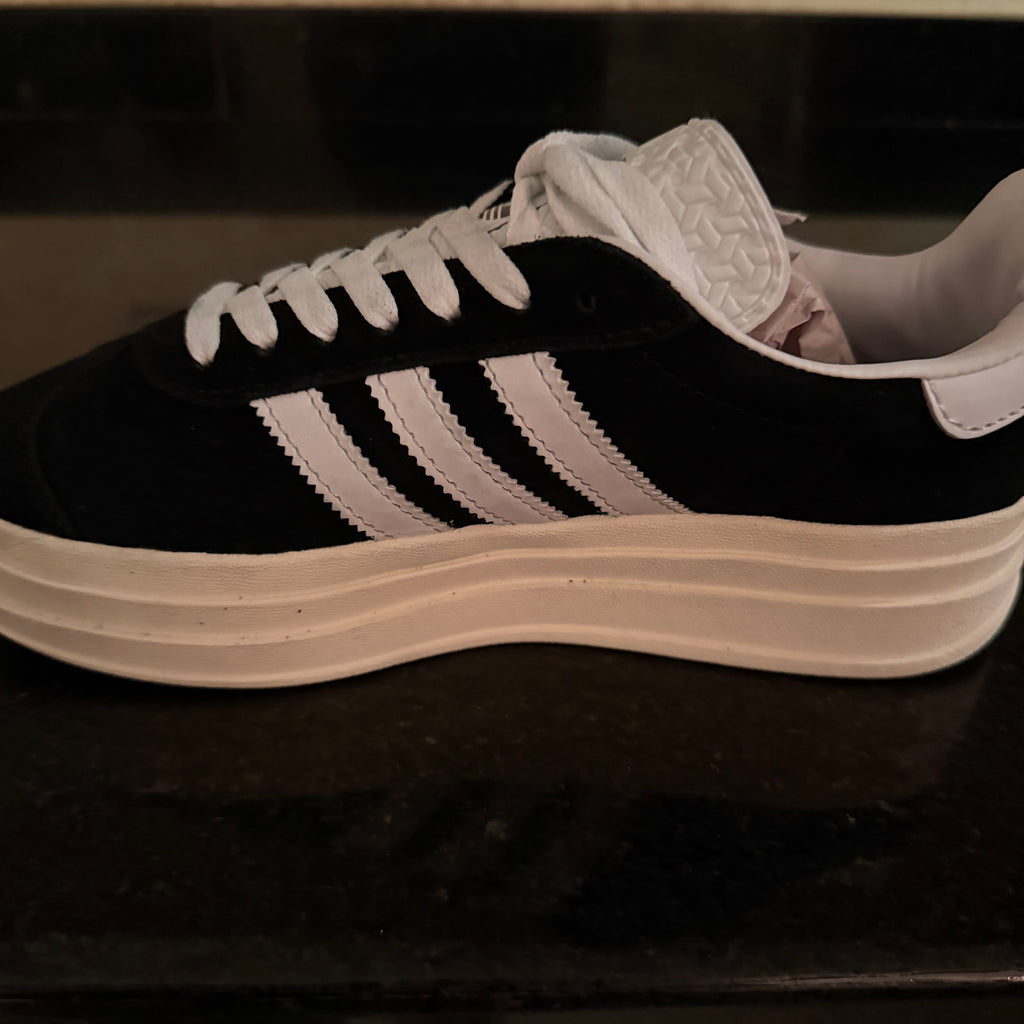 Gazelle Bond
