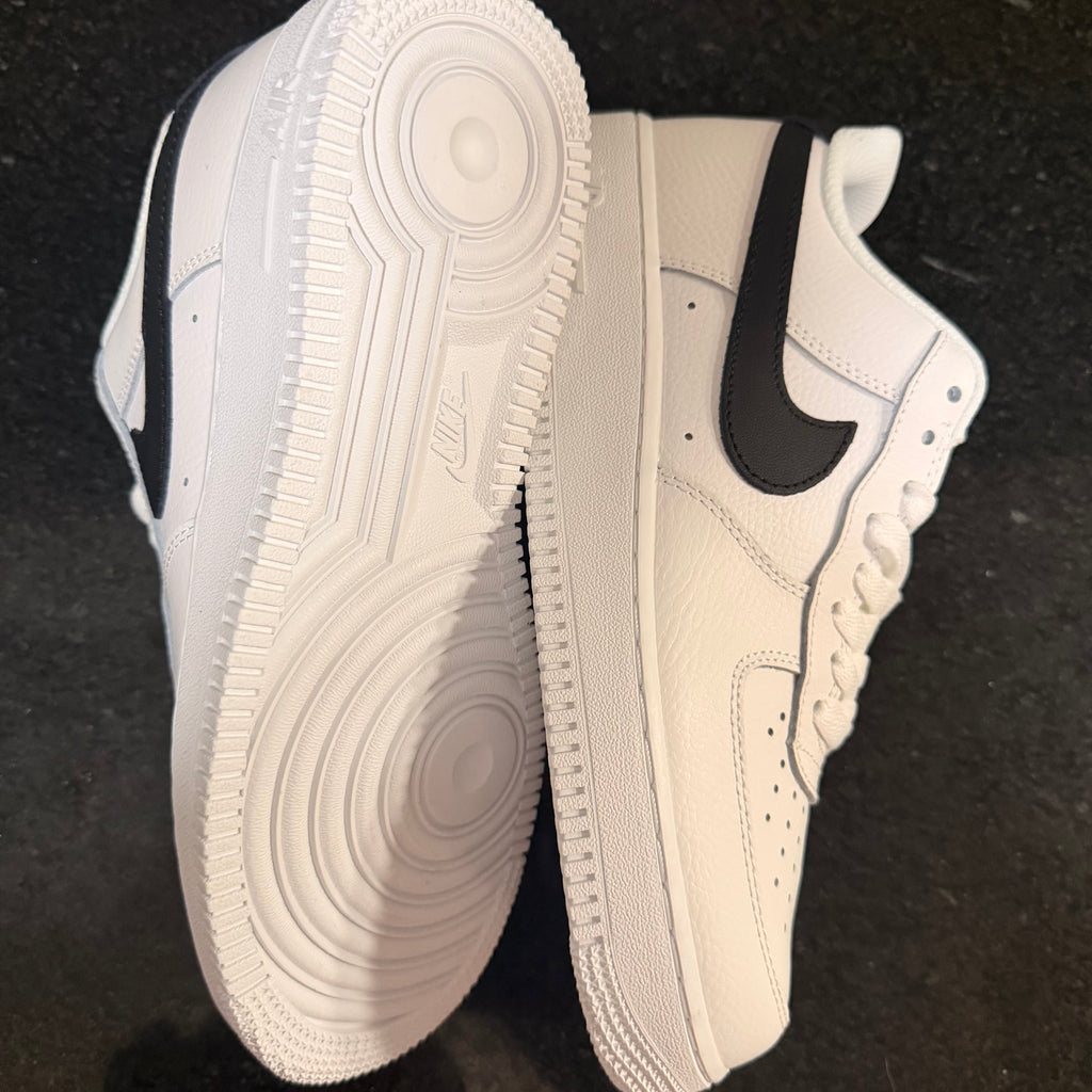 AF1 White & Black