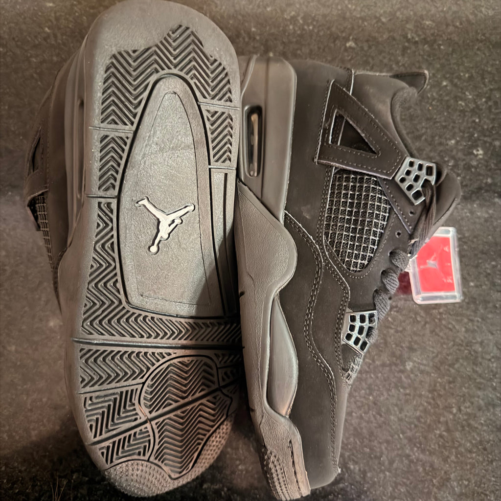 Jordan 4 Black Cat