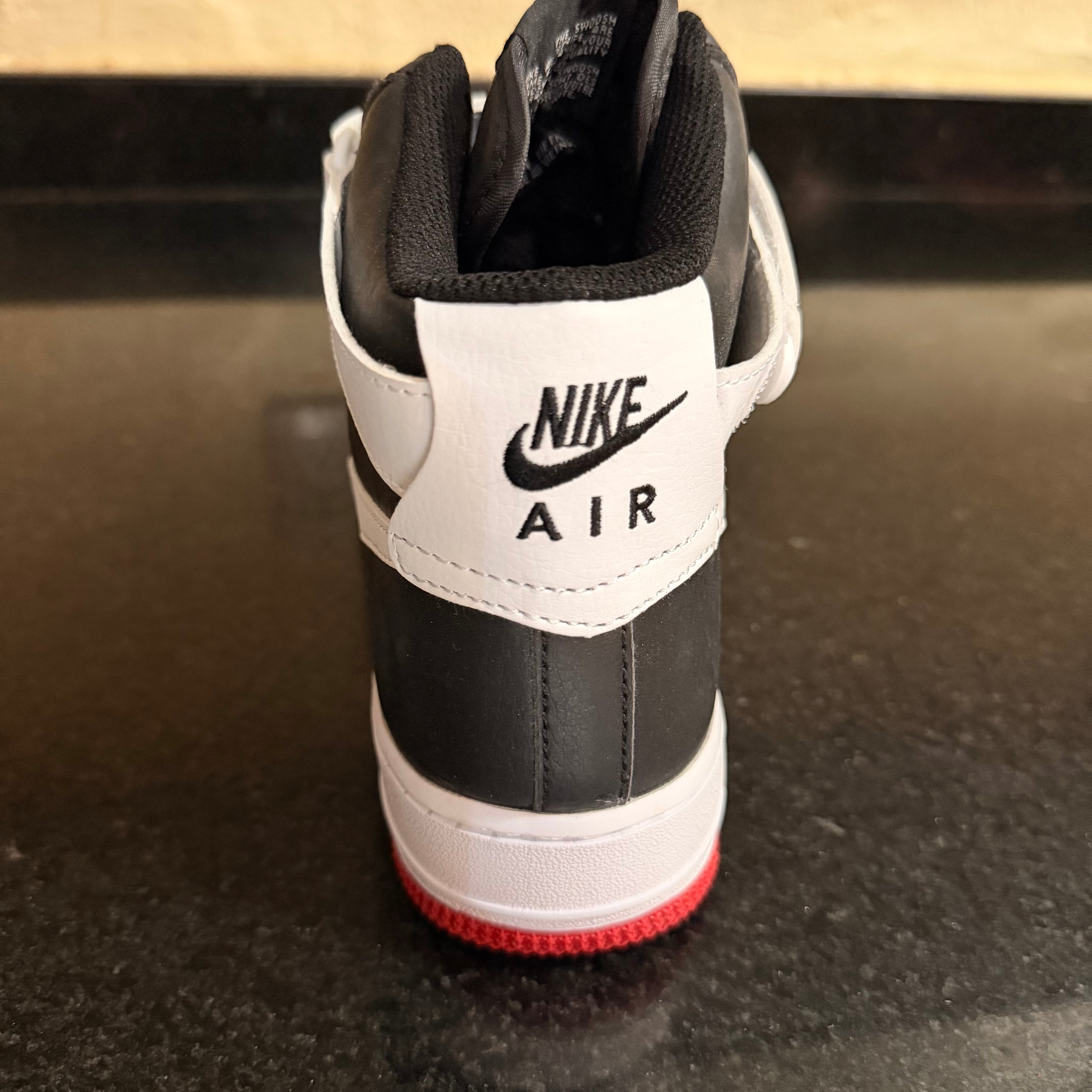 AF1 Mid NBA 75