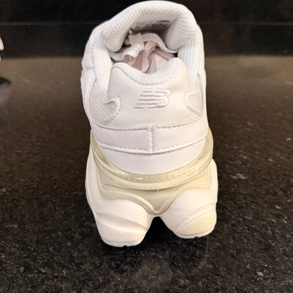 NB 9060 Triple White