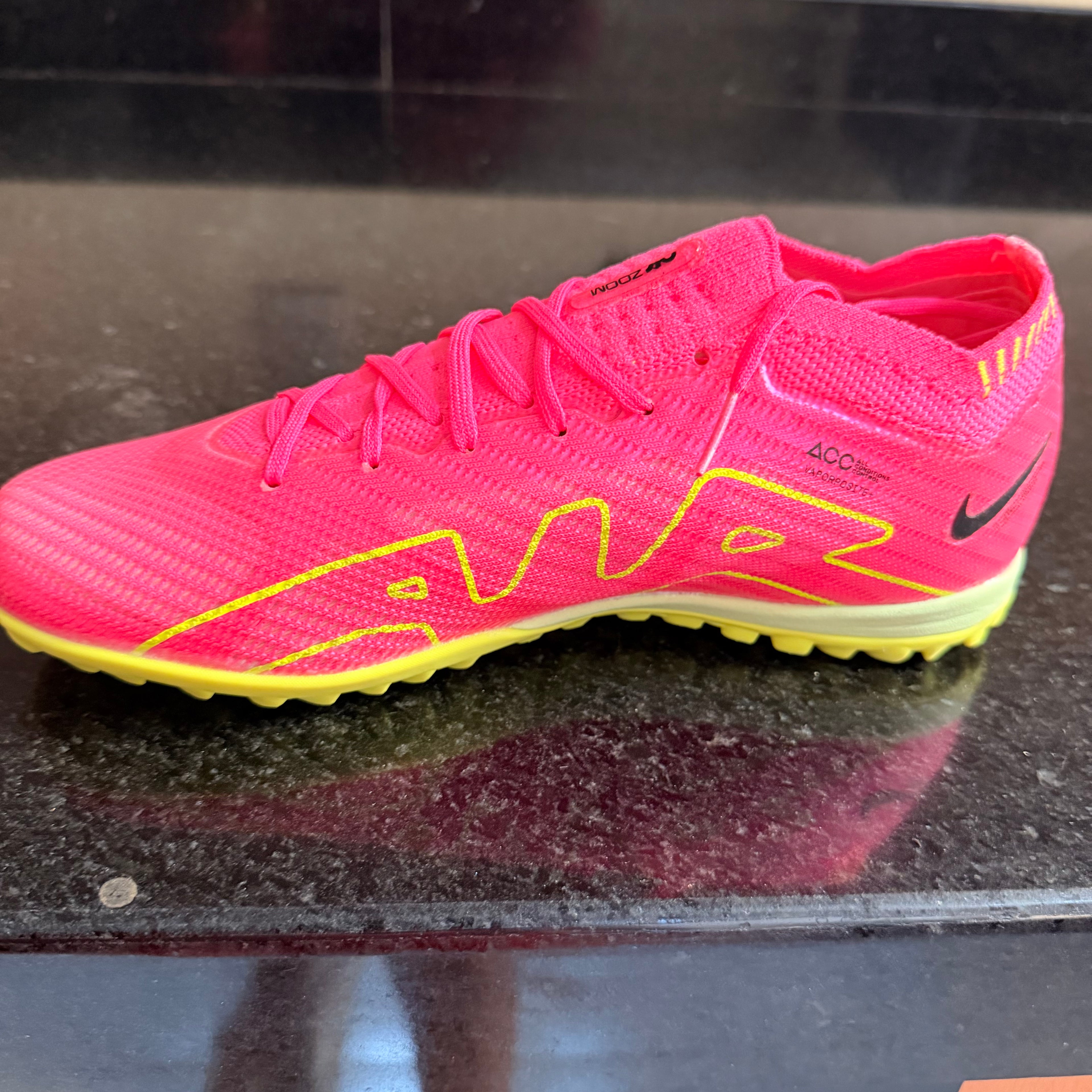 Nike Zoom Mercurial Pink