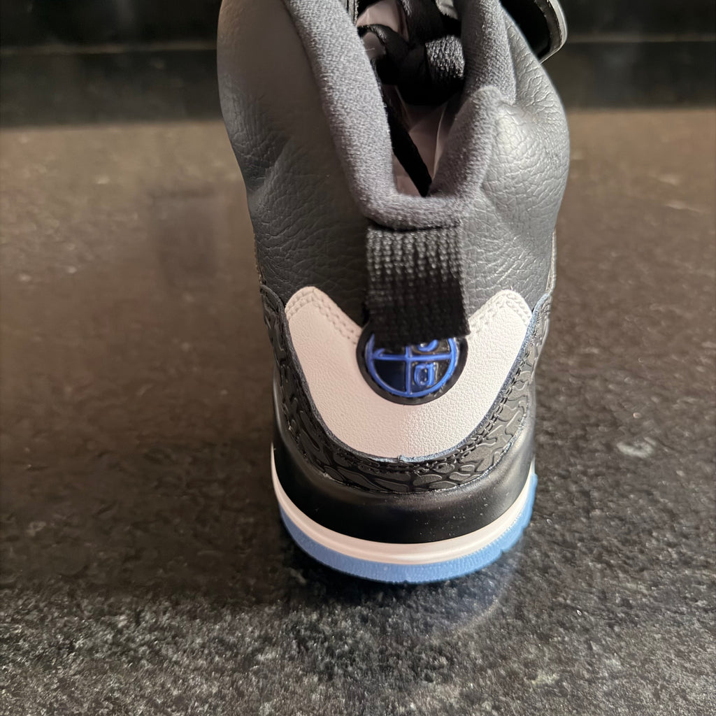 Jordan spizike negro/azul(copia 7)