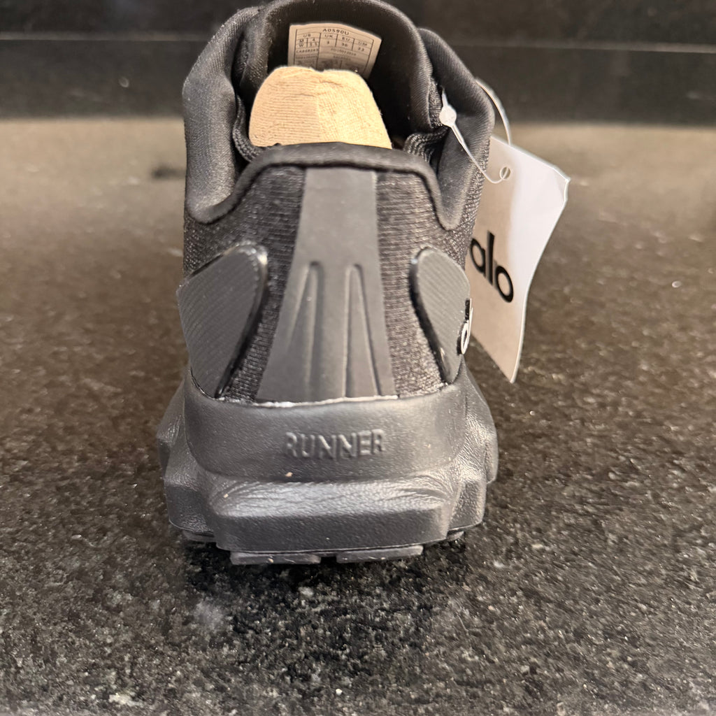 ALO Runner Black