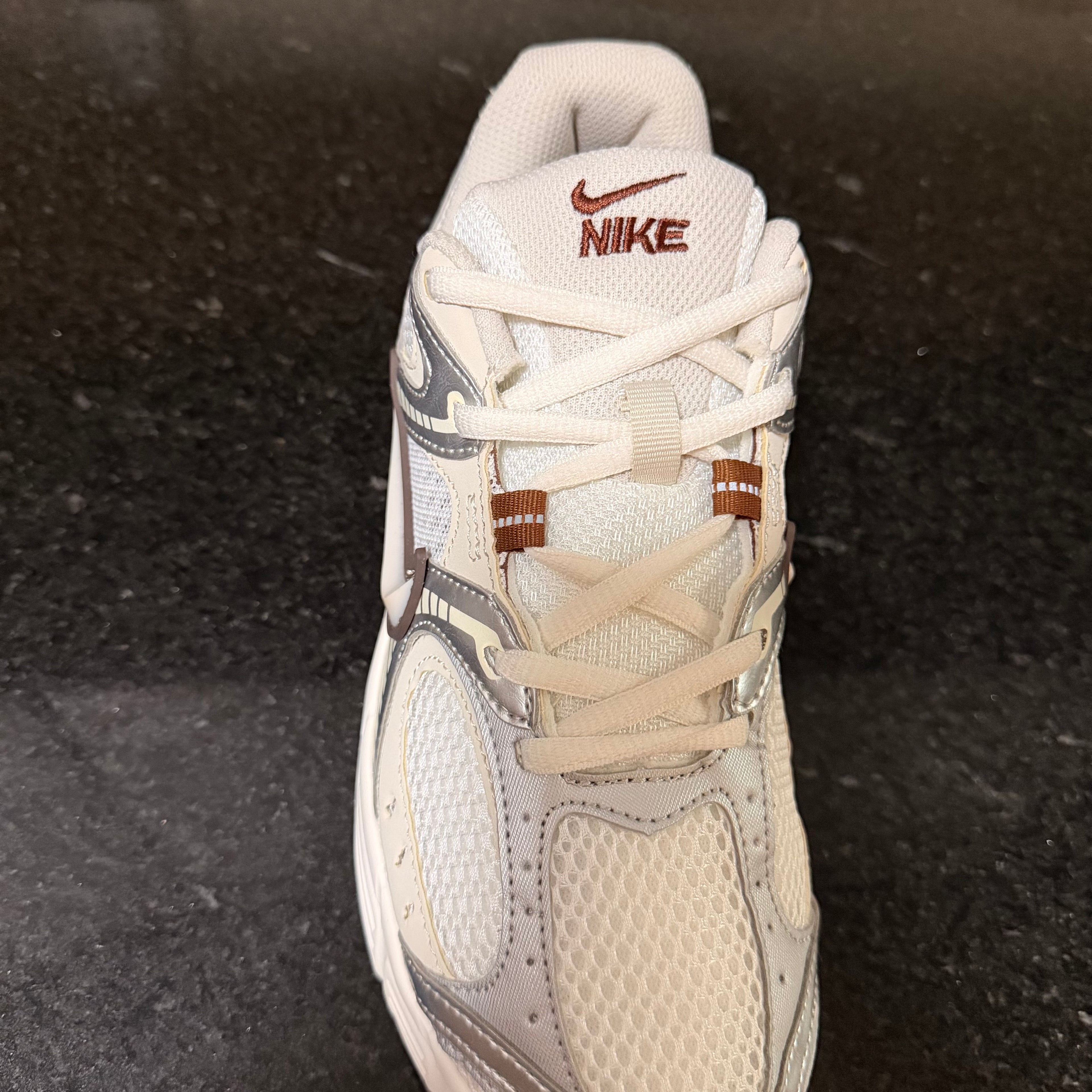 V5 Brown