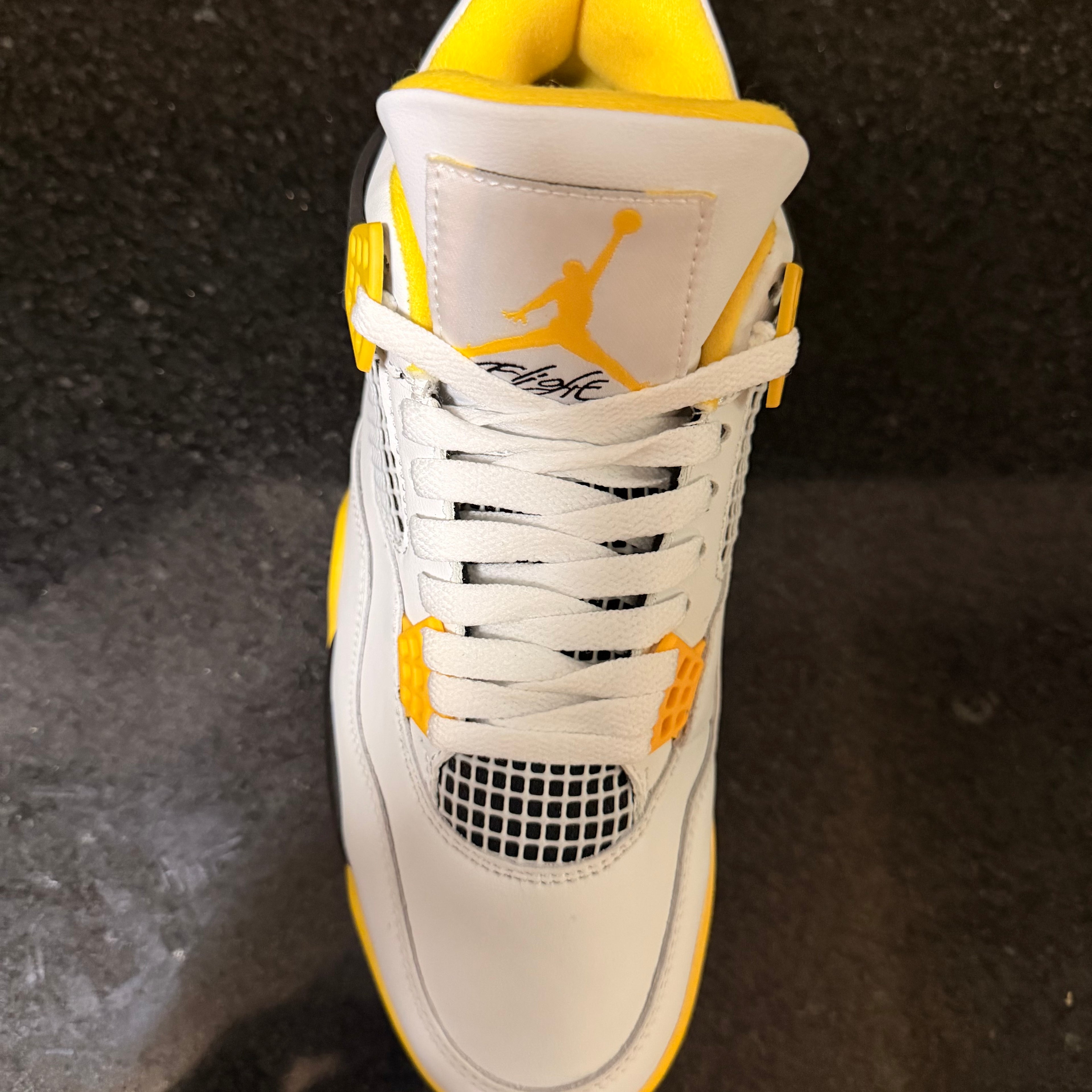 Retro 4 Yellow Sulfur