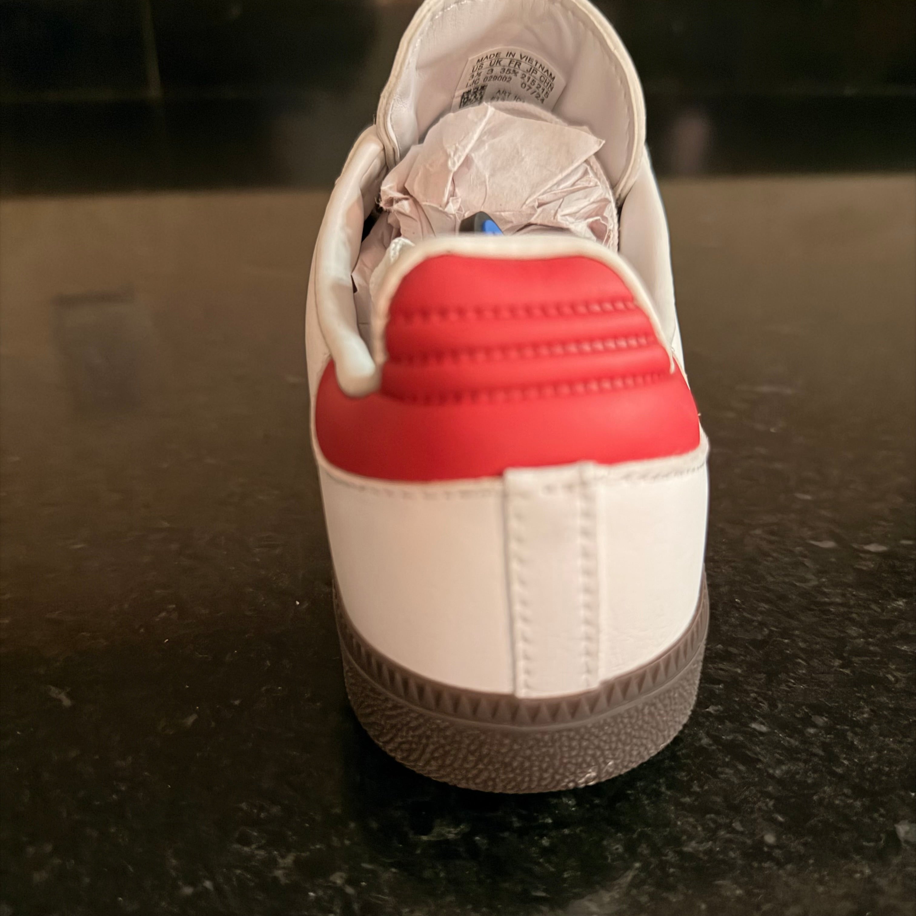 Samba Red