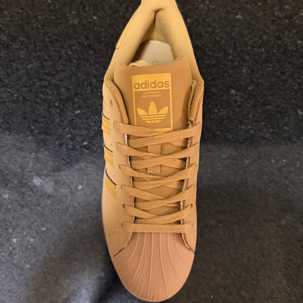 Superstar Brown