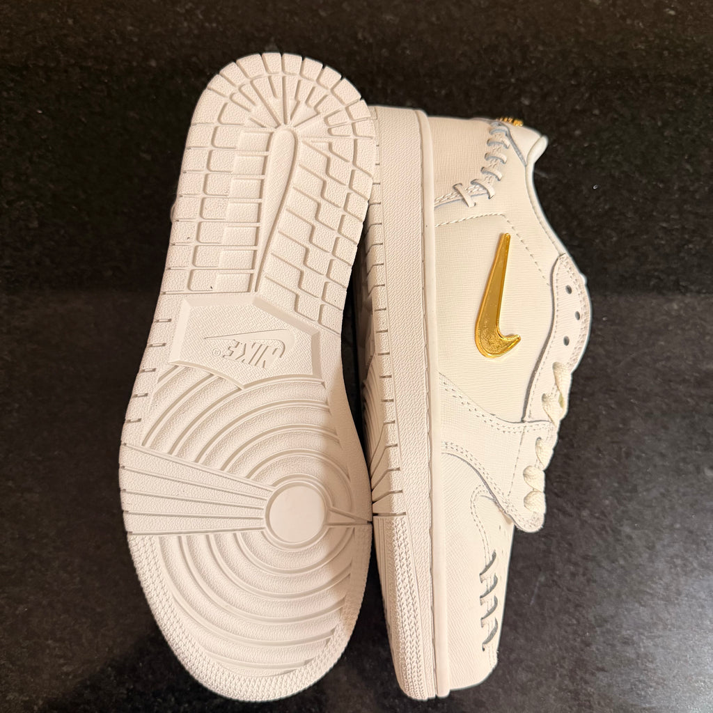 Jordan 1 Low MM Ligth