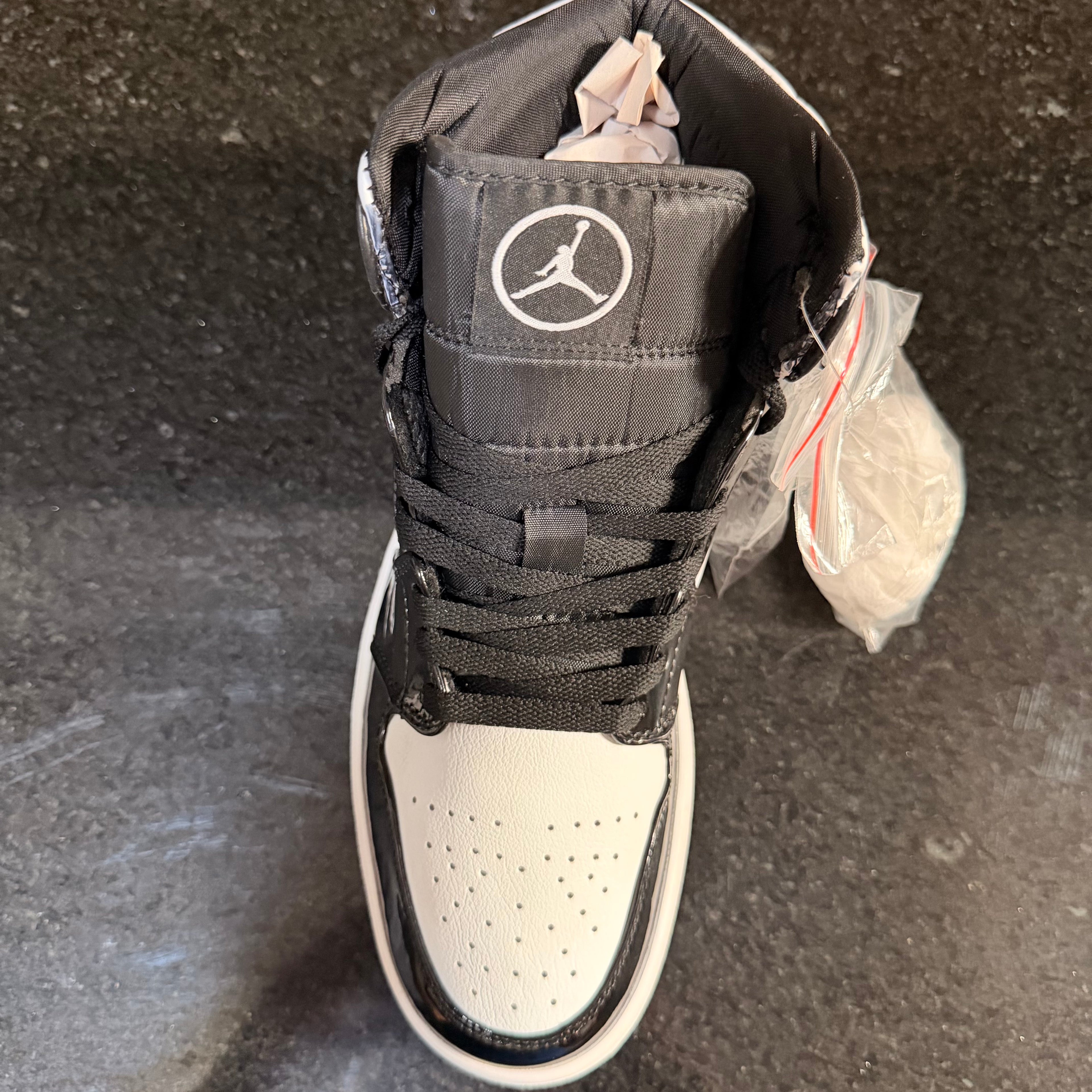 Jordan 1 Low Panda charol (copia 5)
