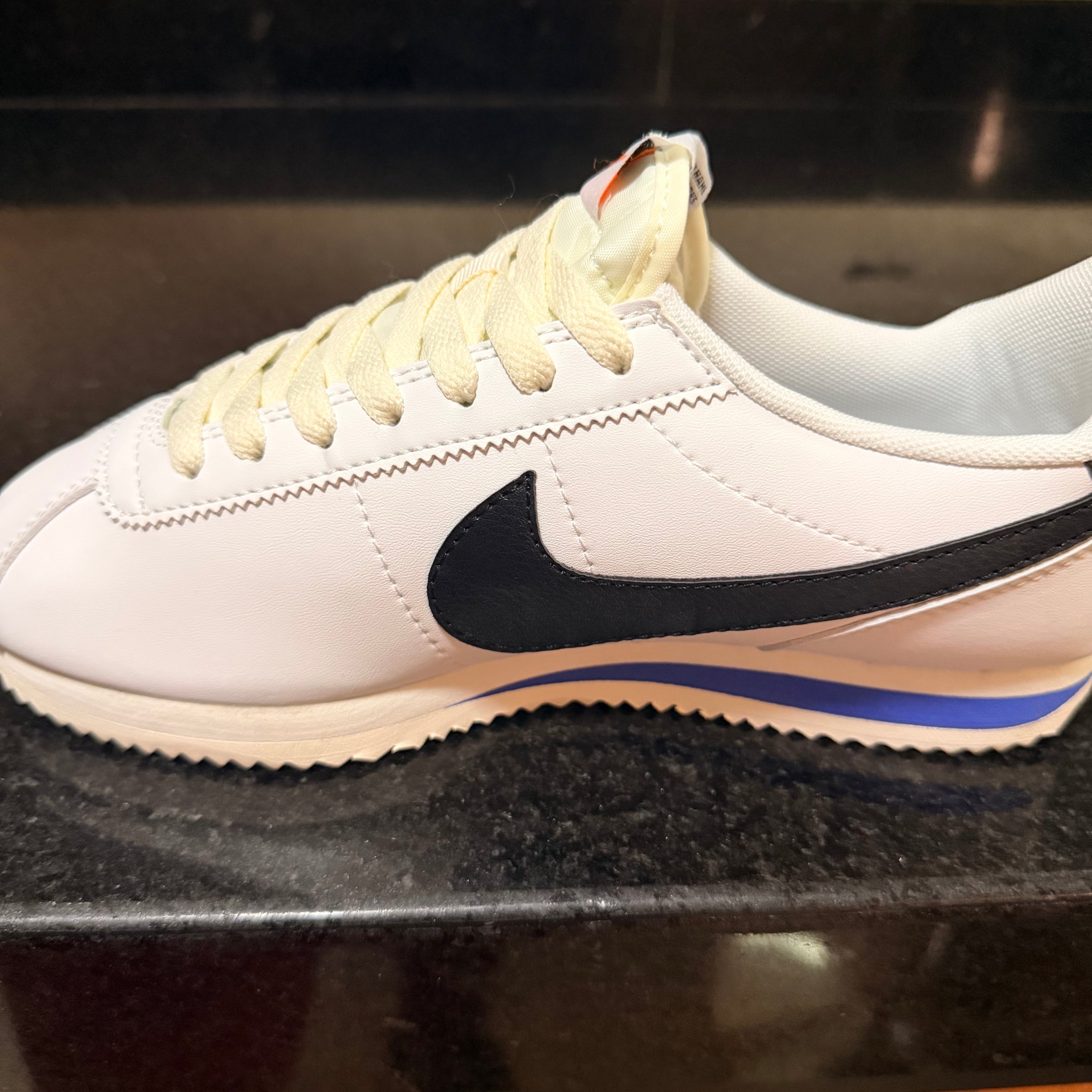 Nike white & blue