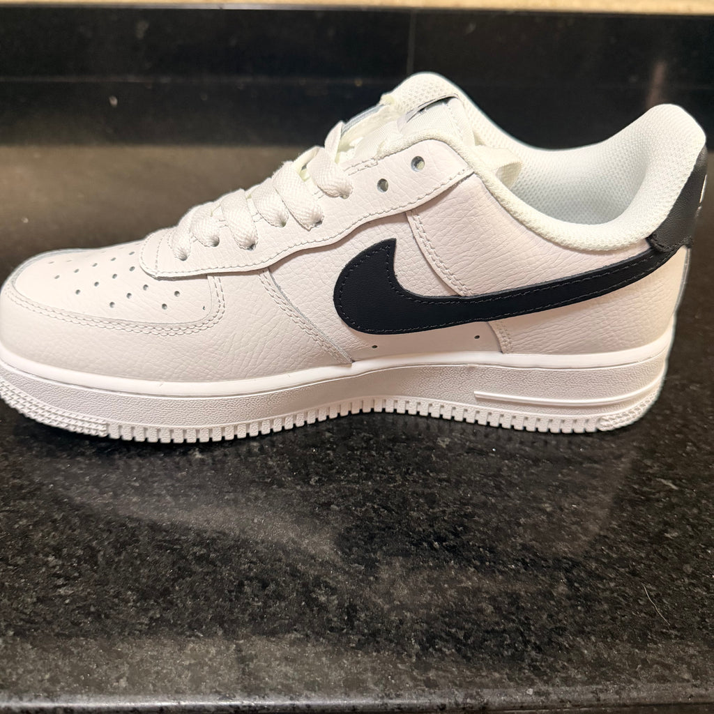 AF1 White & Black