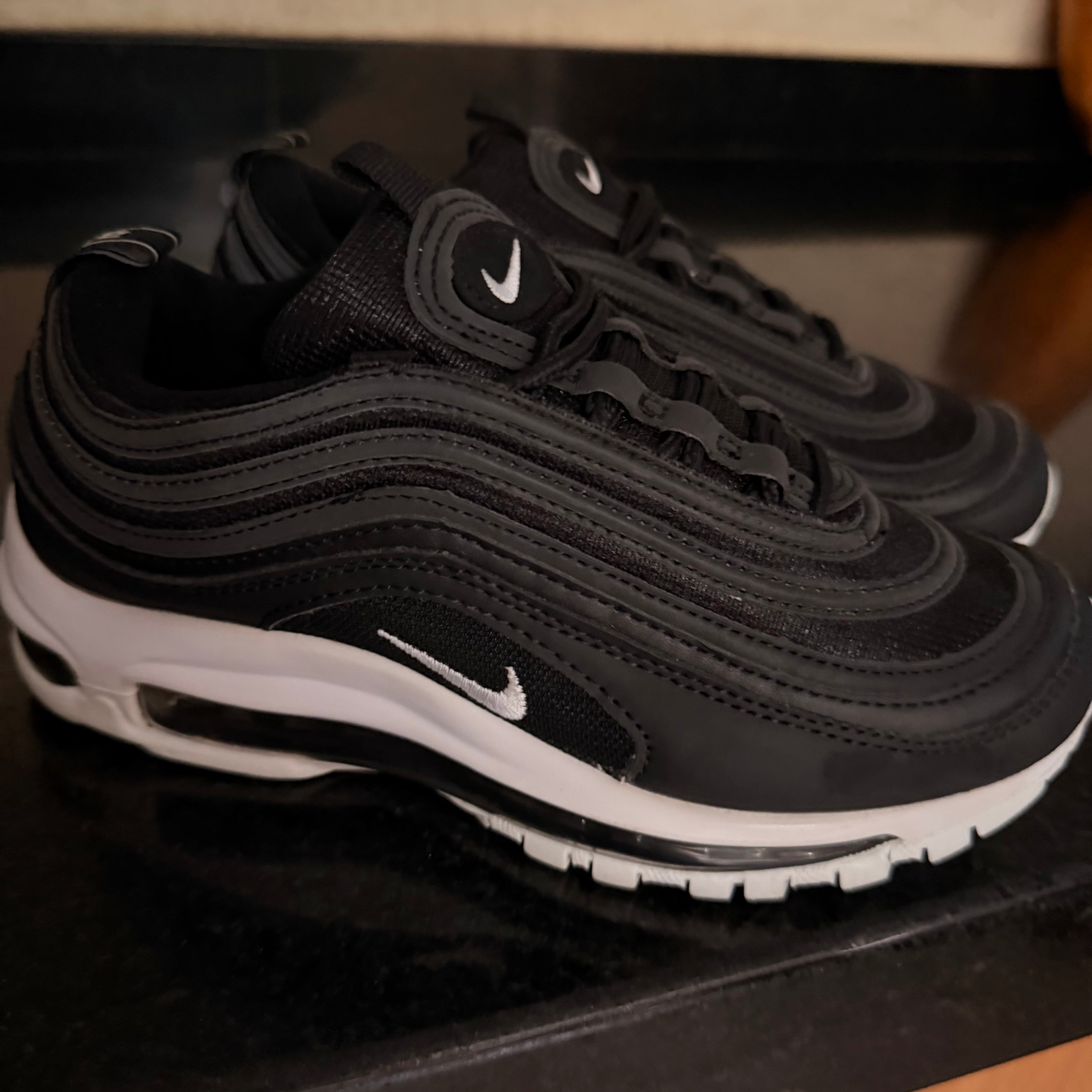 Air Max 97 Black & White