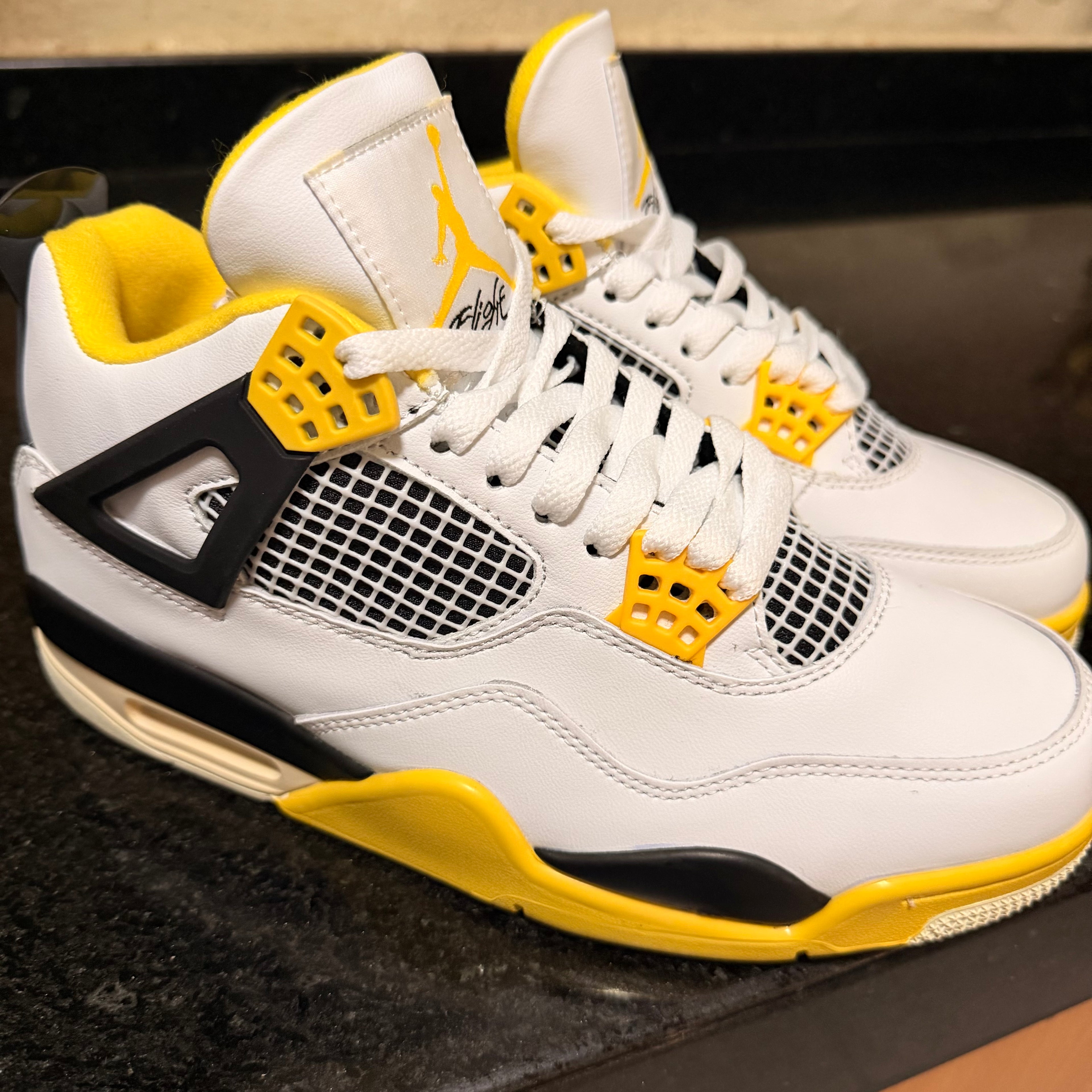 Retro 4 Yellow Sulfur
