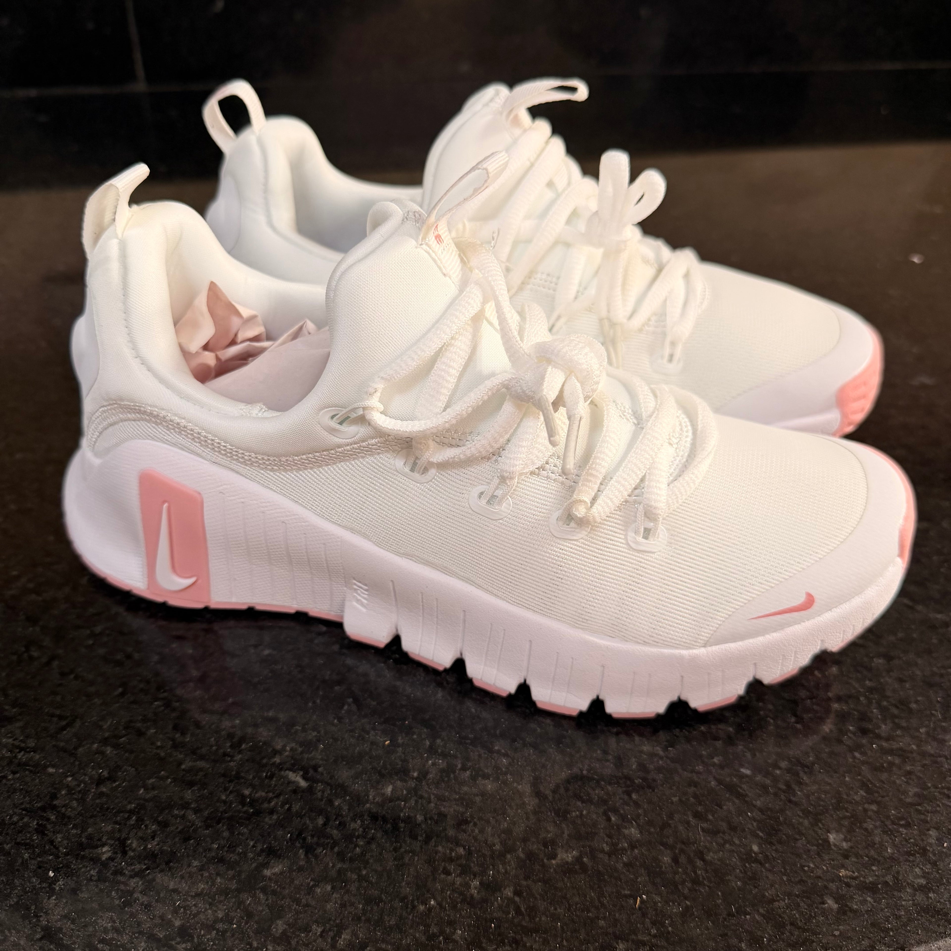 Metcon White & Pink
