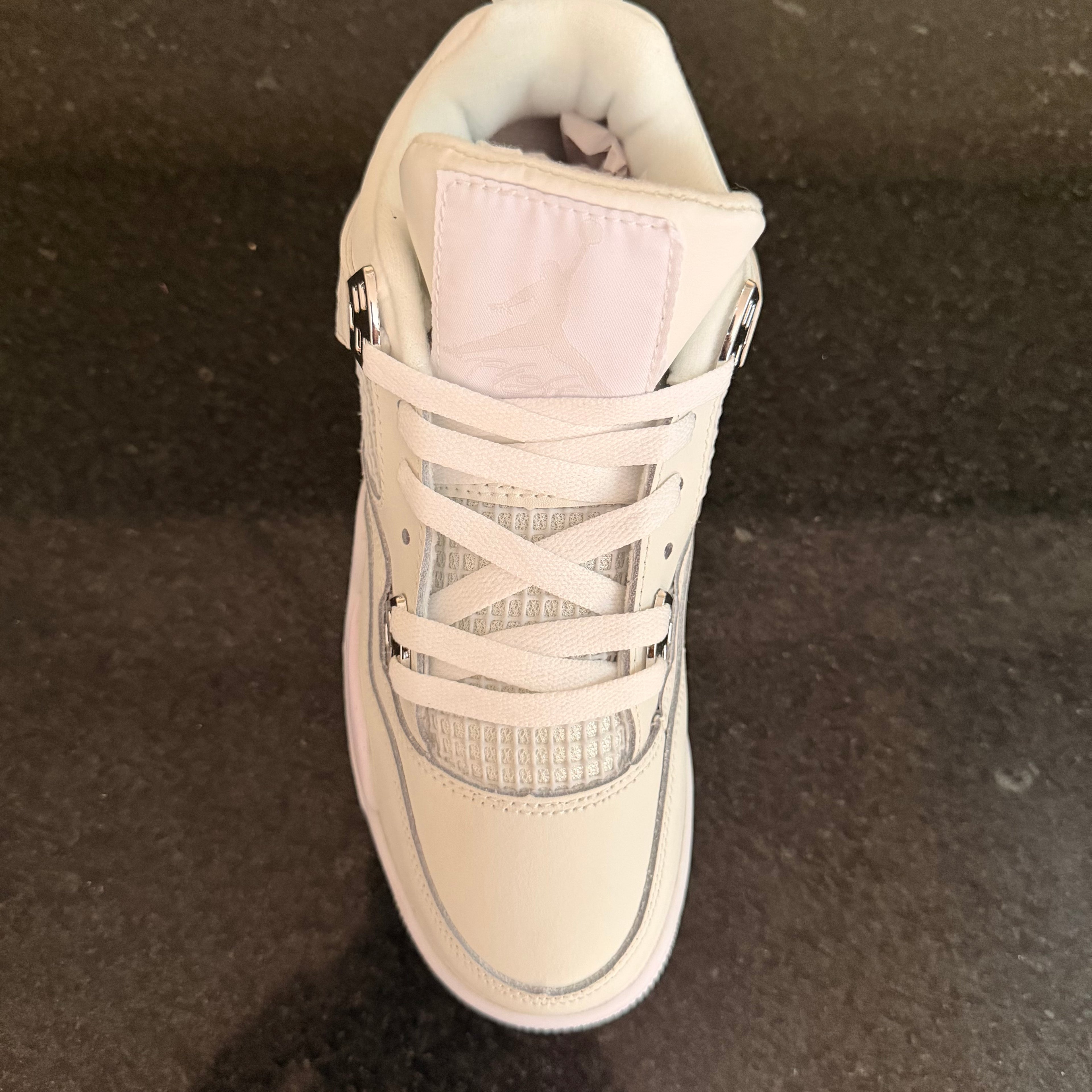 Retro 4 Pure Money