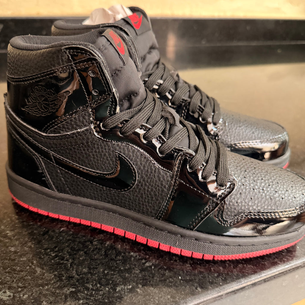 Jordan 1 High Black & Red