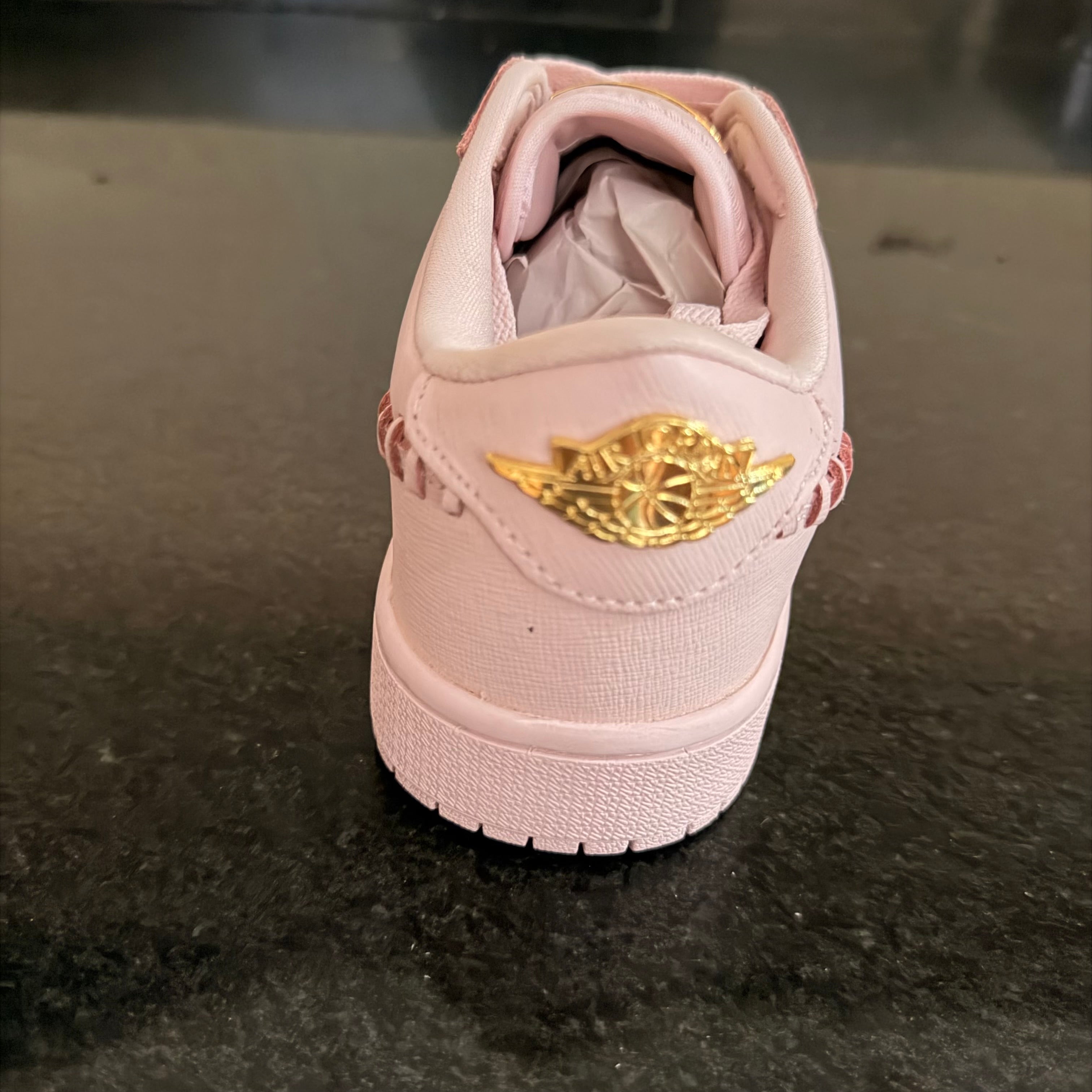 Jordan 1 Low MM Pink