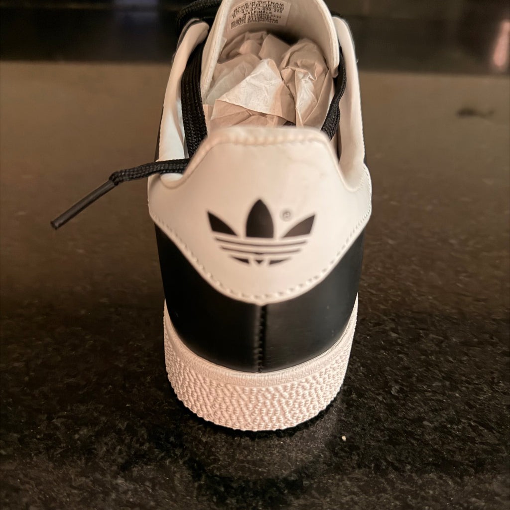 Gazelle Black