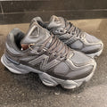 NB 9060 Black piel