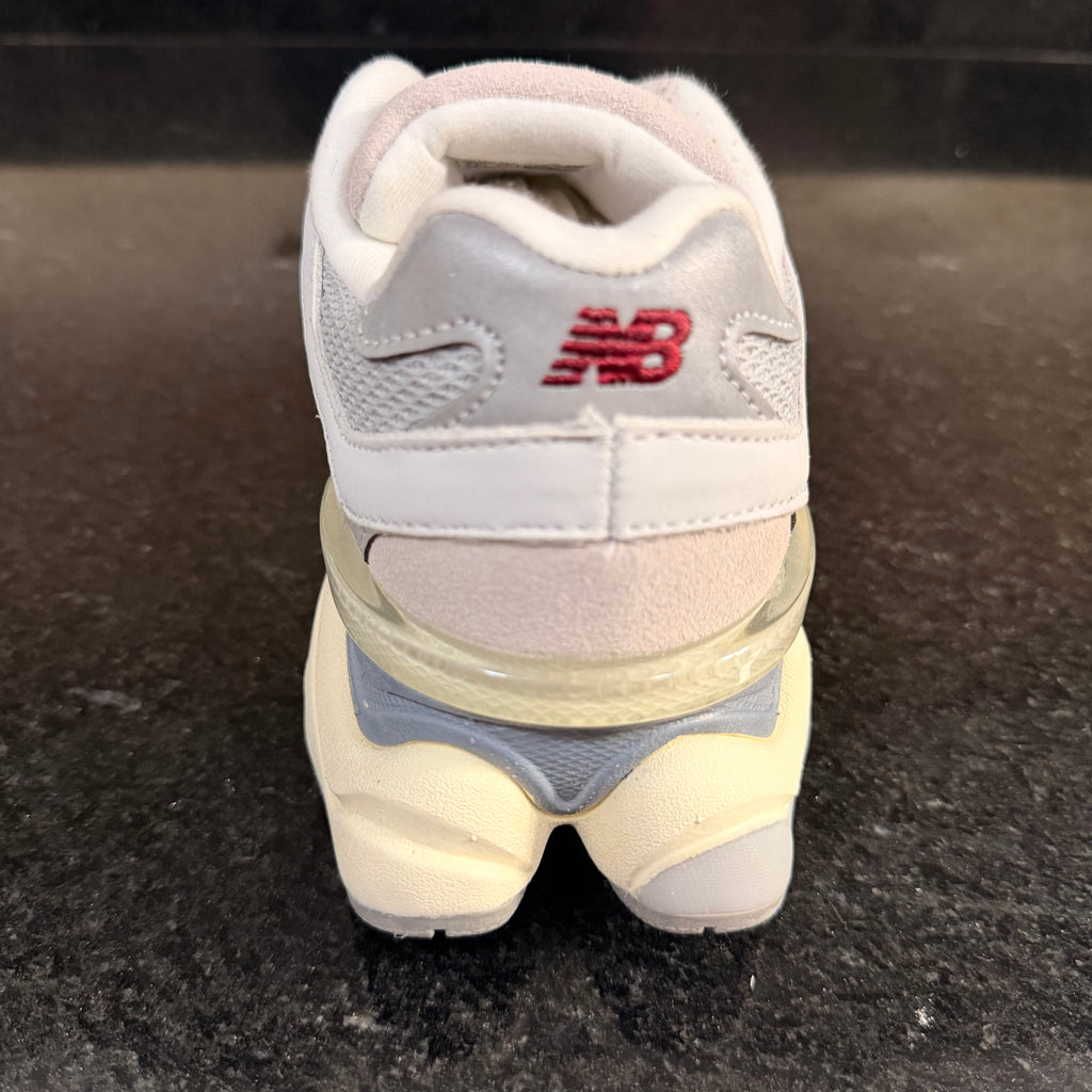 NB 9060 Timberwolf