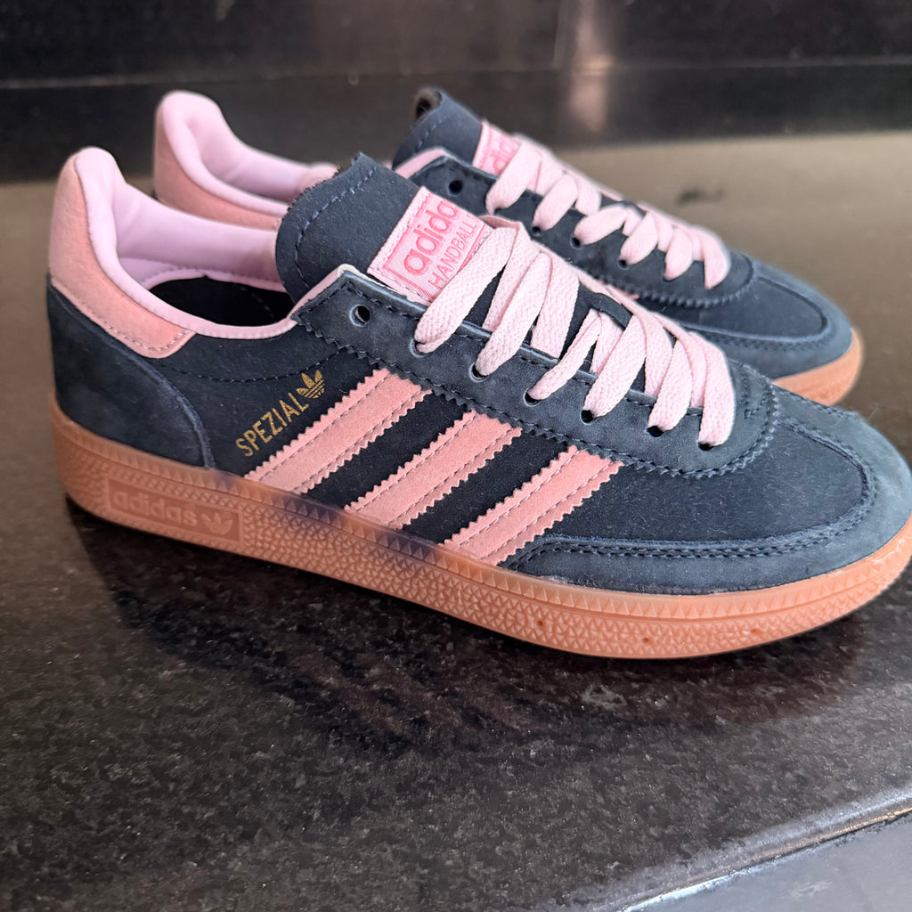 Spezial Black & Pink