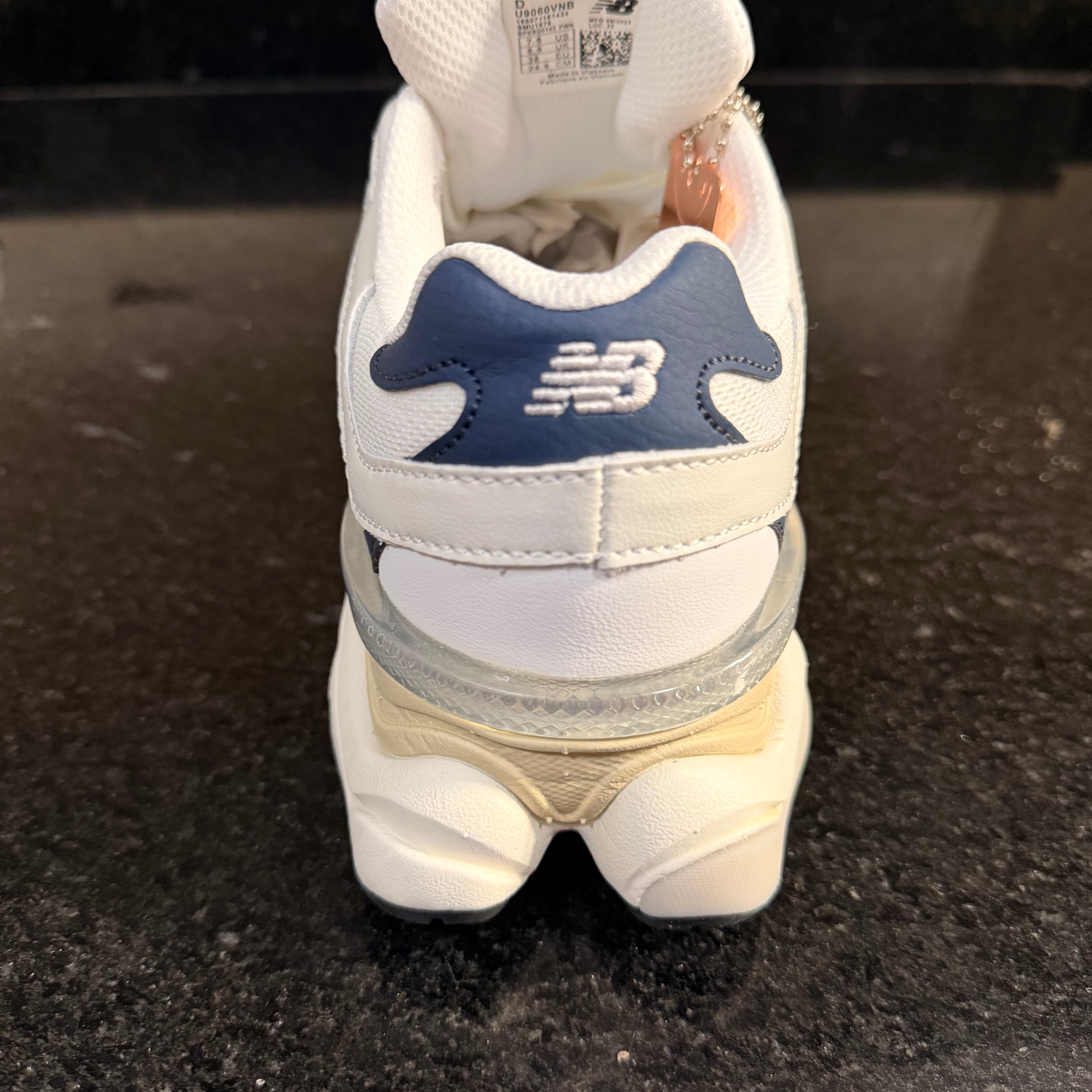 NB 9060 Navi
