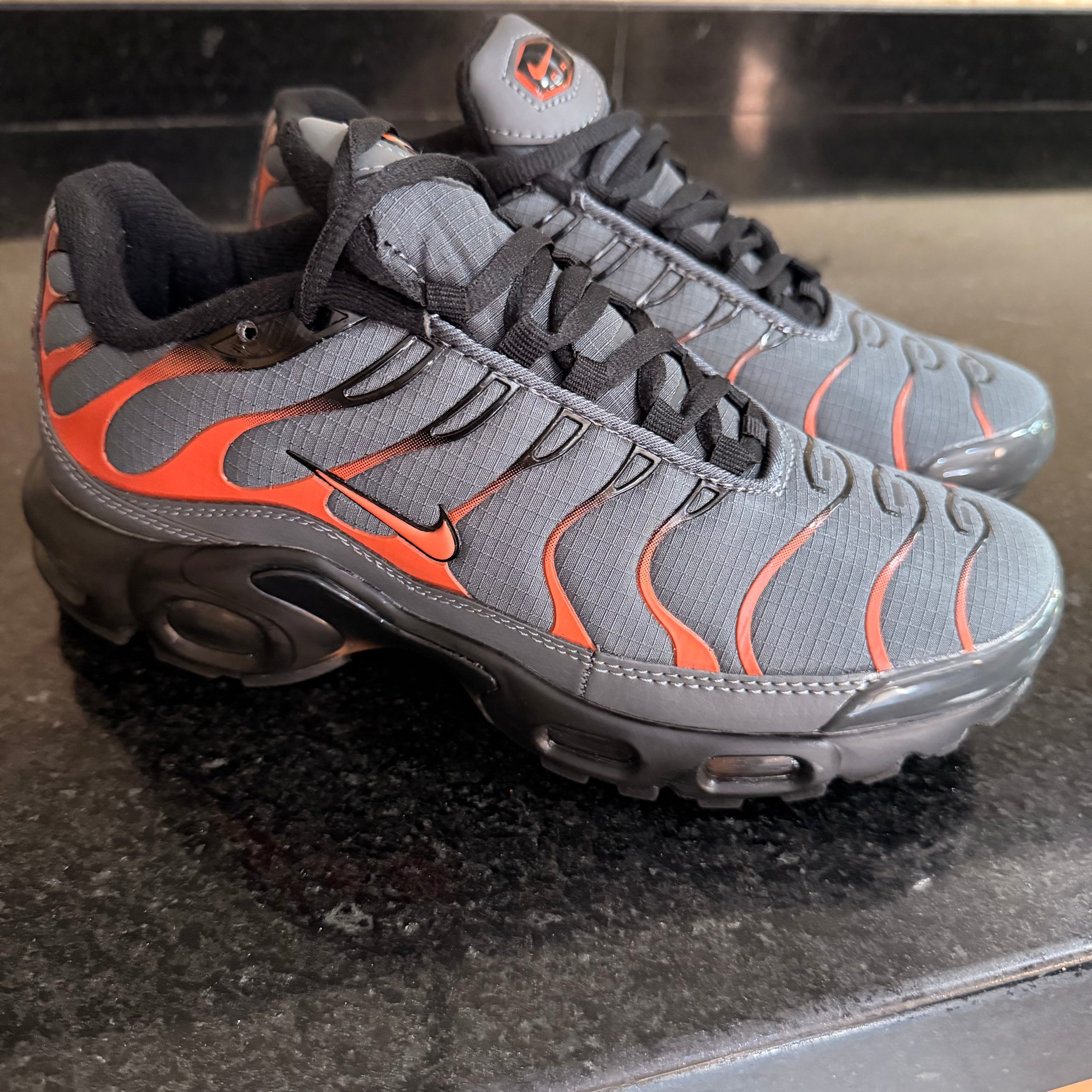 Air Max Plus Grey Lava