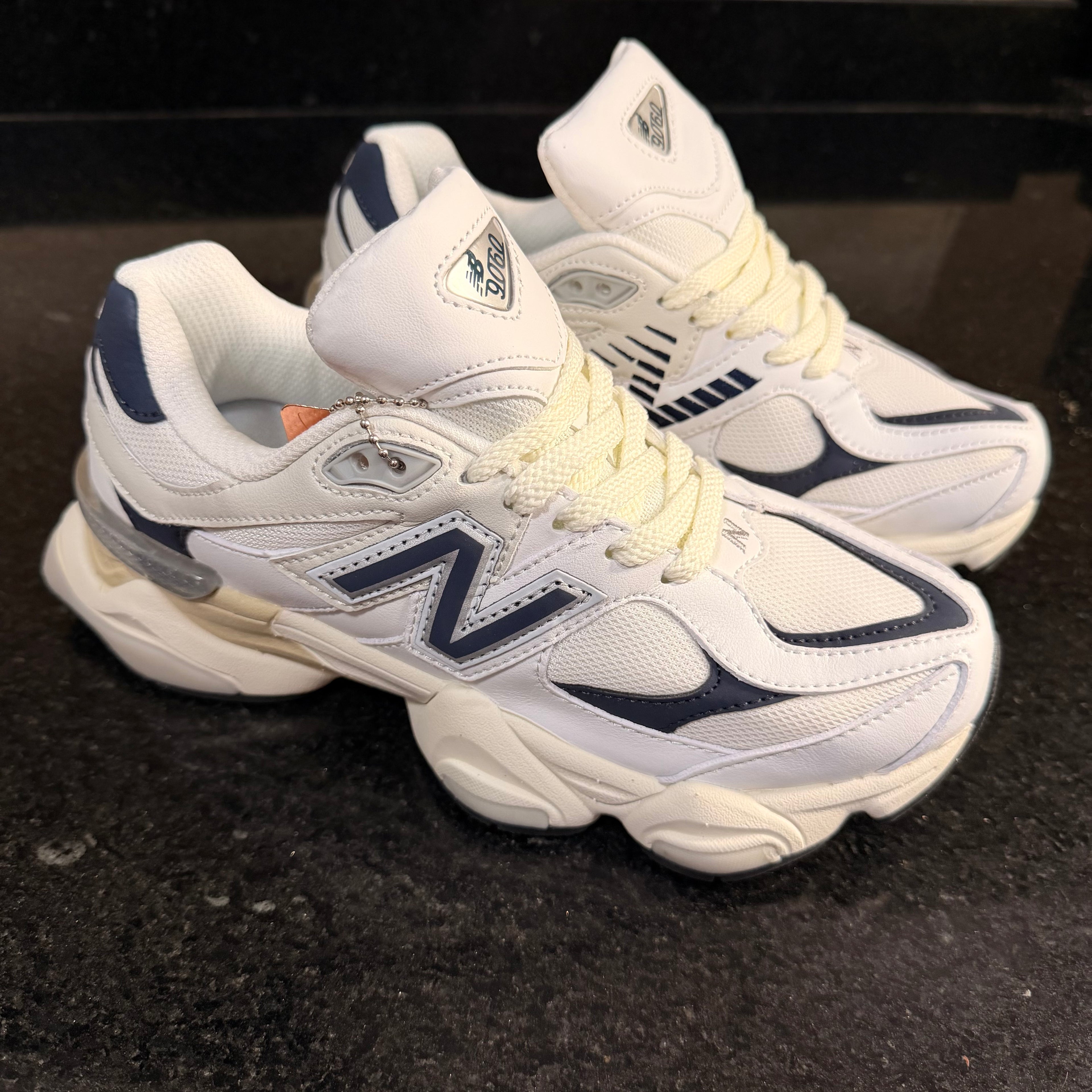 NB 9060 Navi