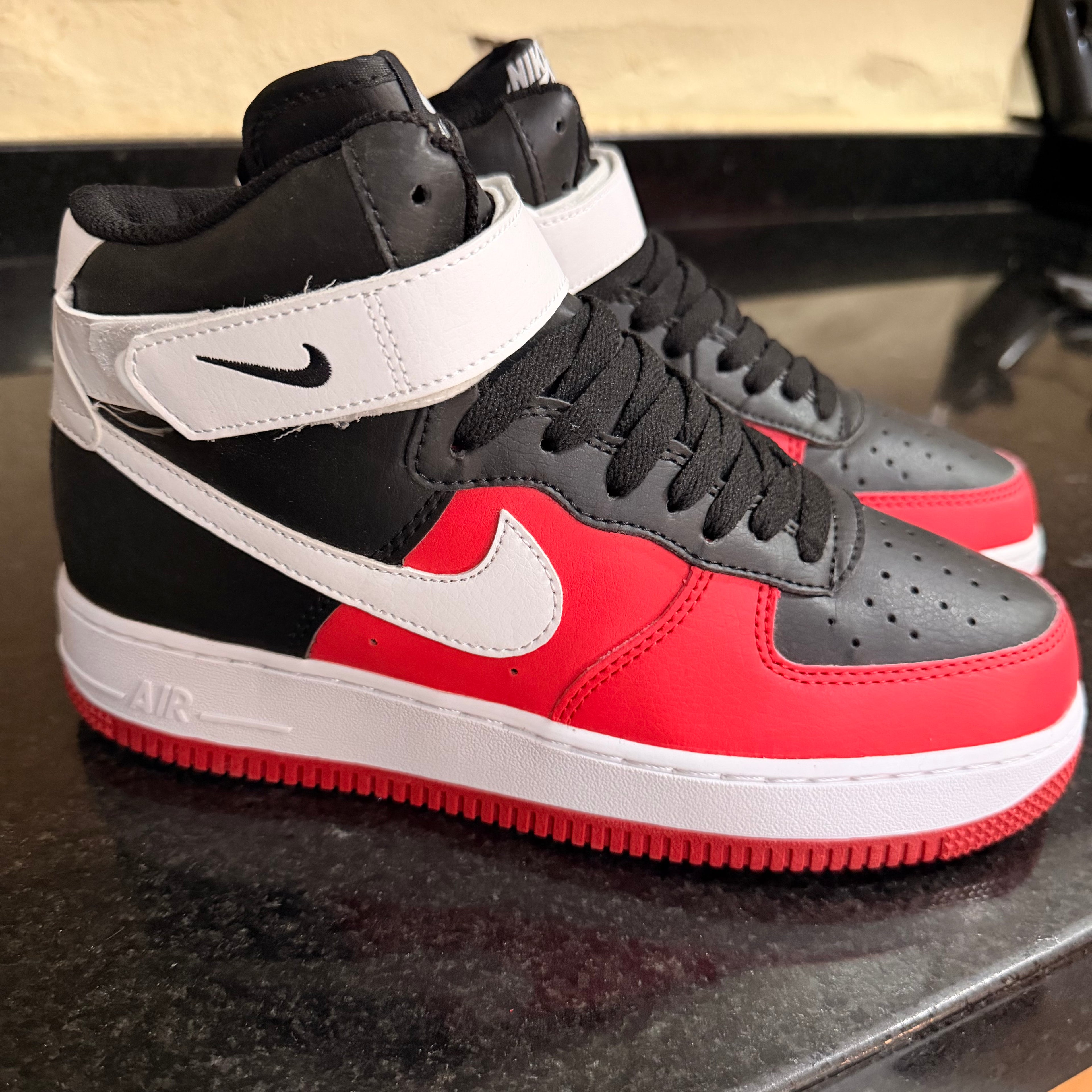 AF1 Mid NBA 75